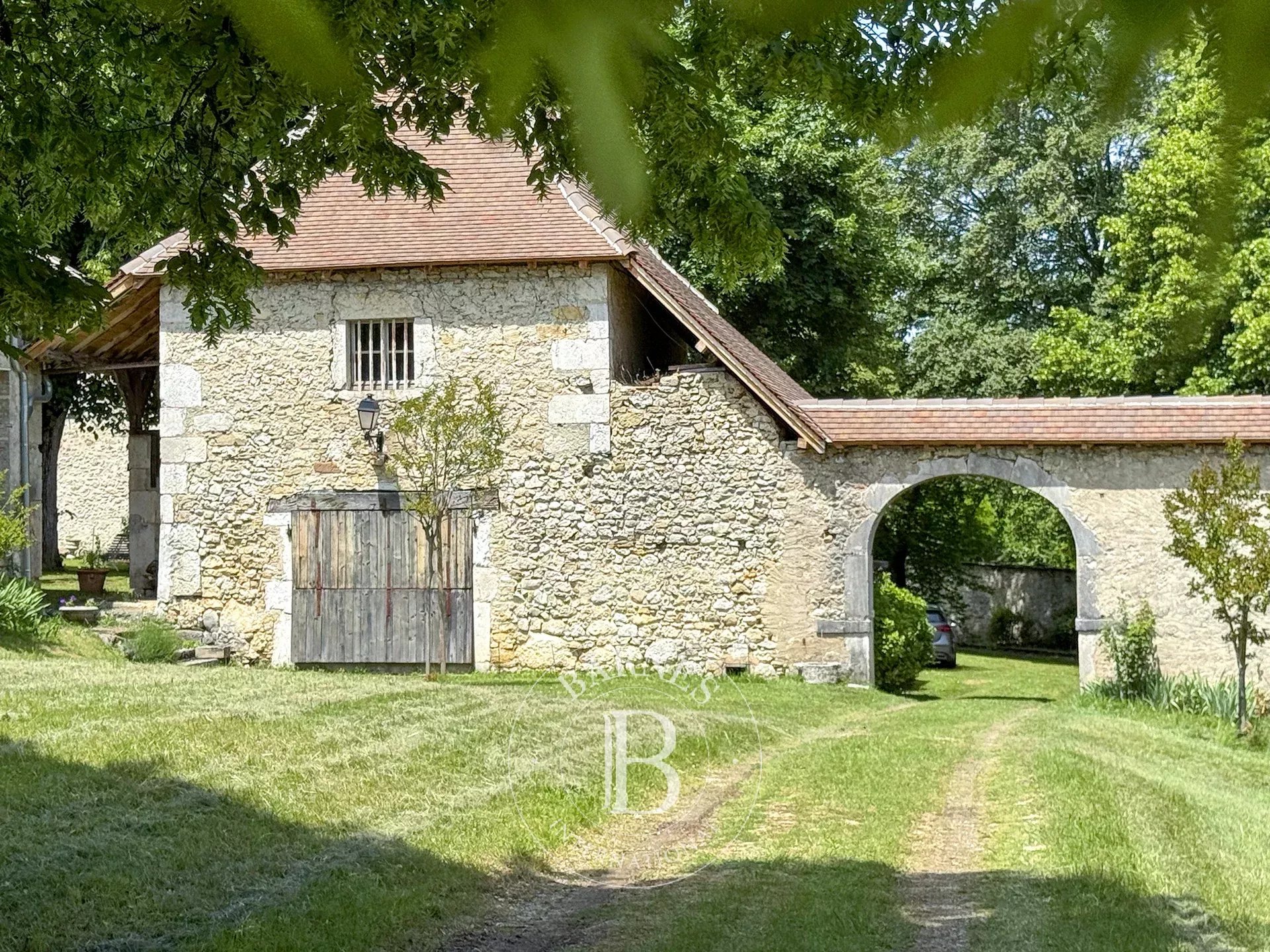 Chazey-Bons  - Propriété  - picture 13