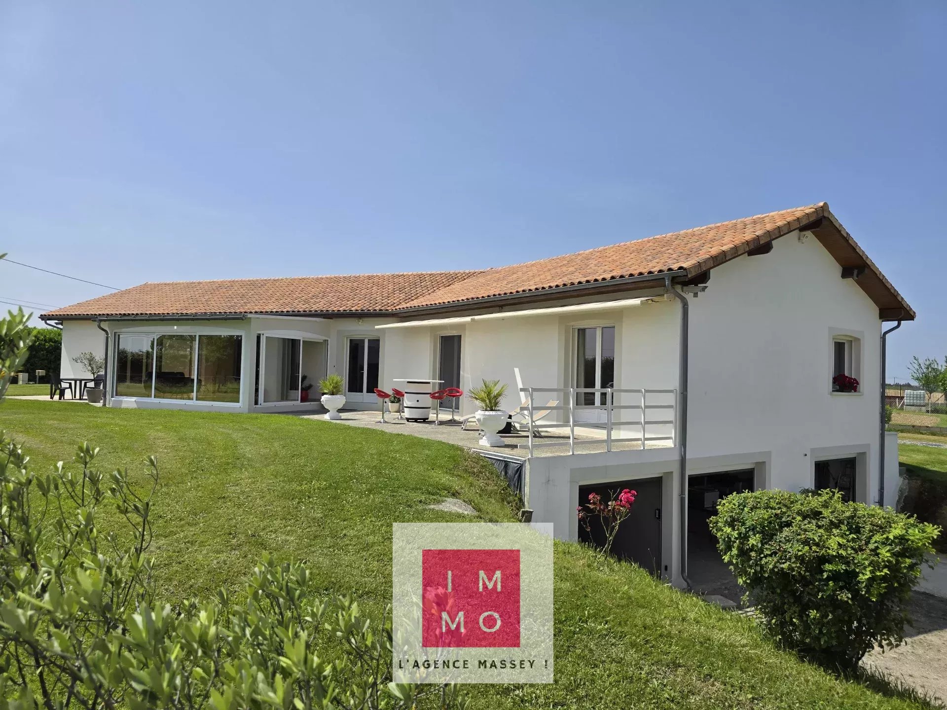 Agence immobilière de 