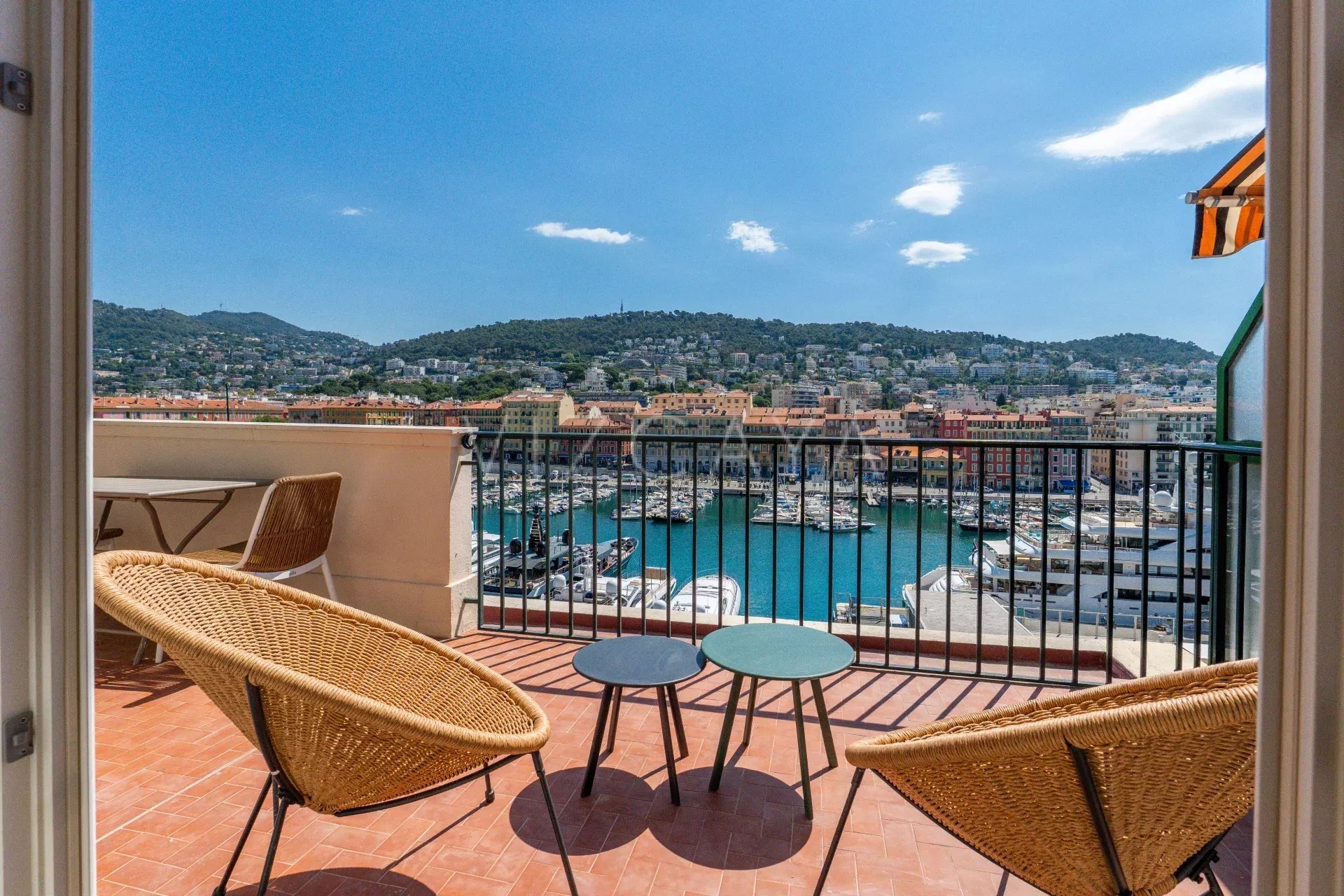 Port de Nice- Dernier étage - Vente 3 pièces - Terrasses - Vue mer
