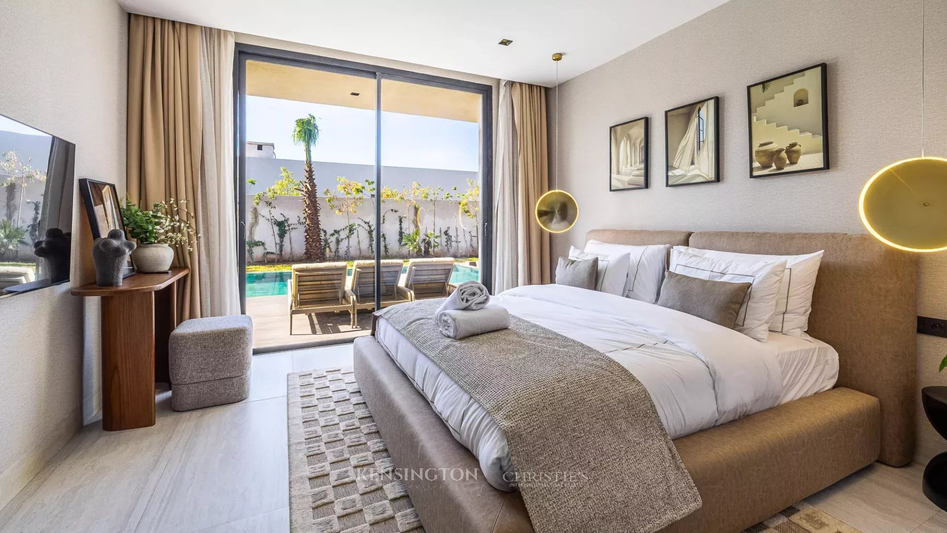 5 Bedroom Villa/Townhouse's Image 18