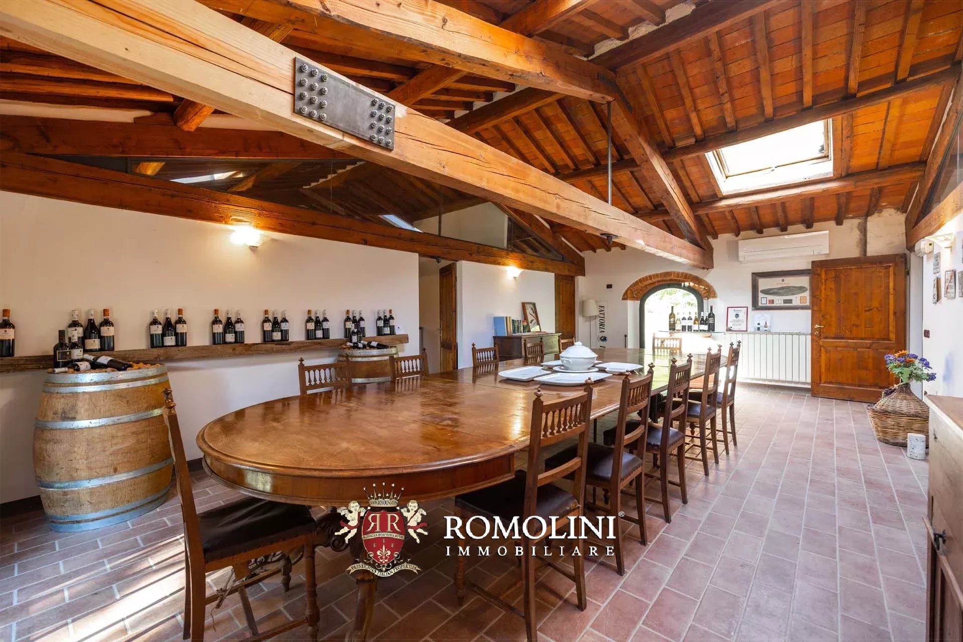 14 Bedroom Vineyard's Image 48