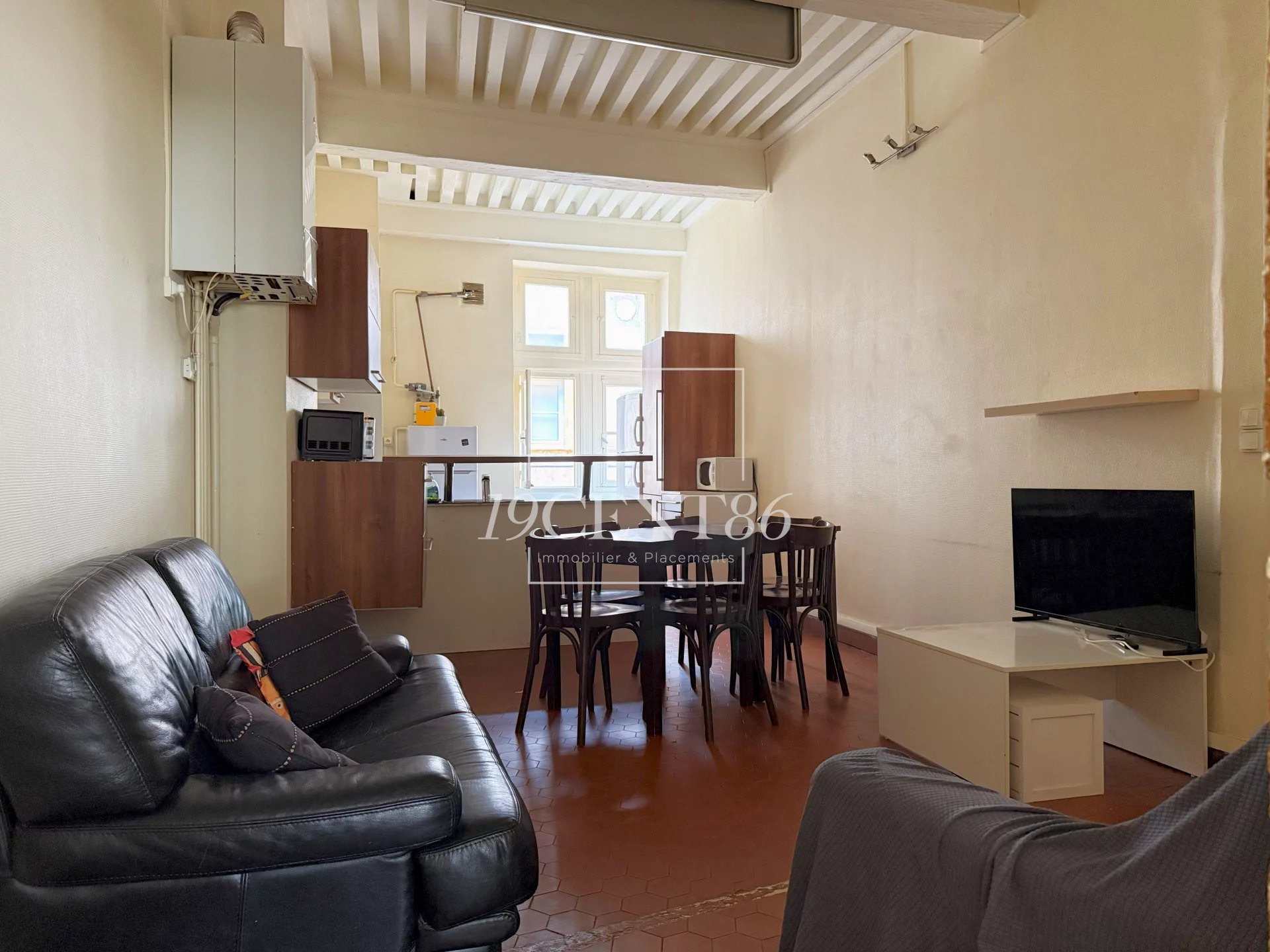 Agence immobilière de 