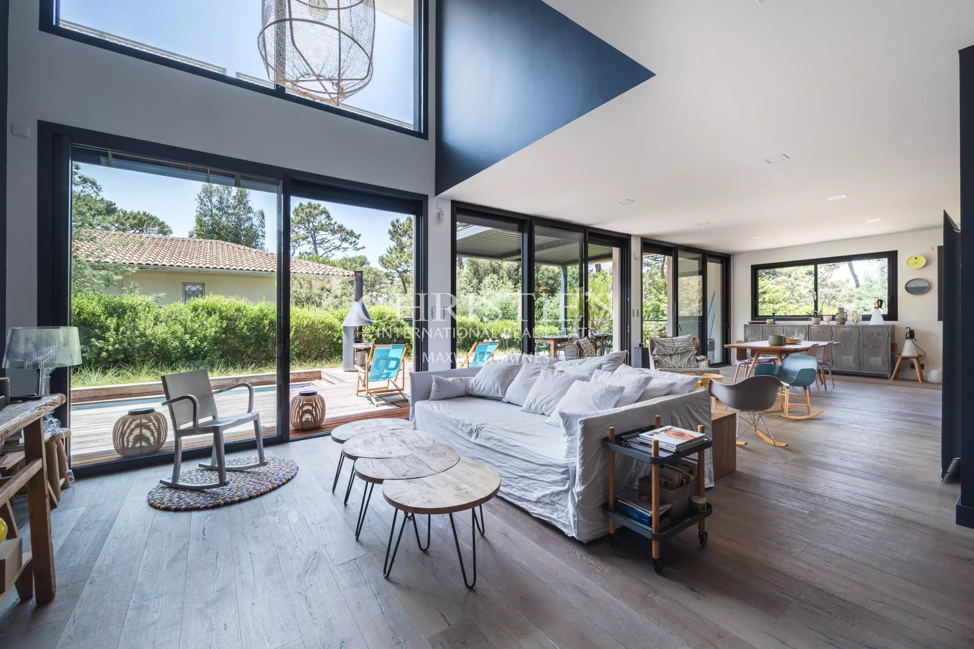 4 Bedroom Villa/Townhouse's Image 5