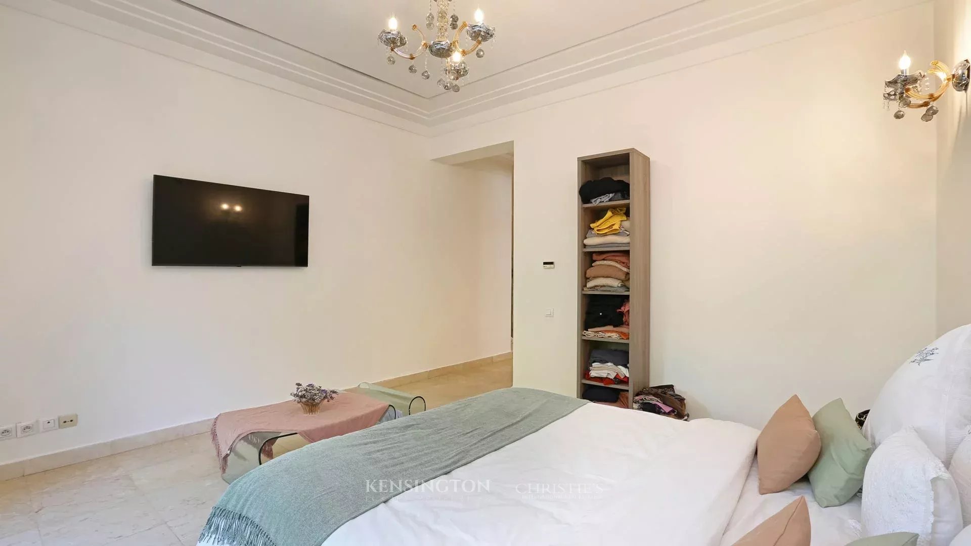 4 Bedroom Villa/Townhouse's Image 18