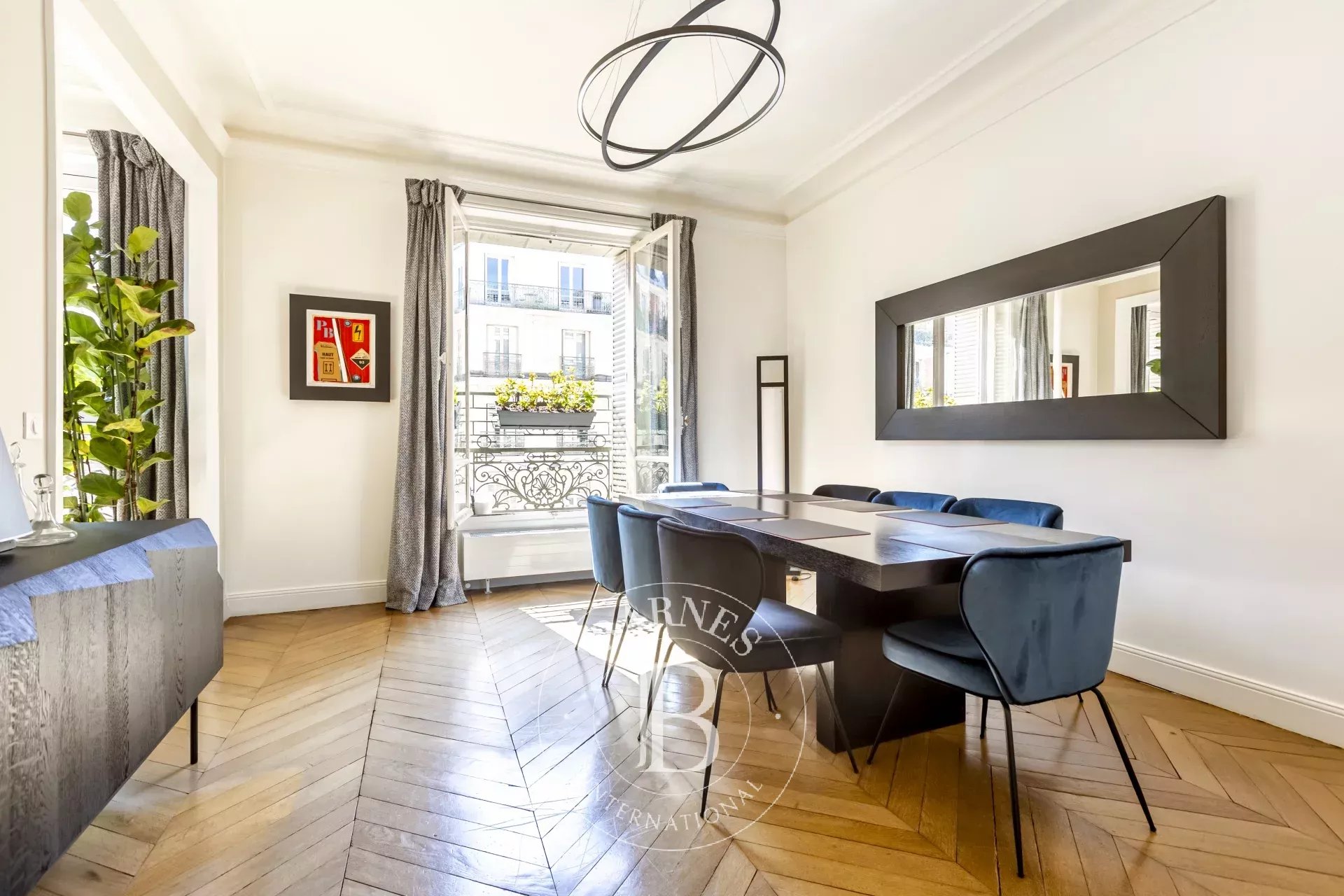 Appartement Paris 75008  -  ref 85862577 (picture 3)