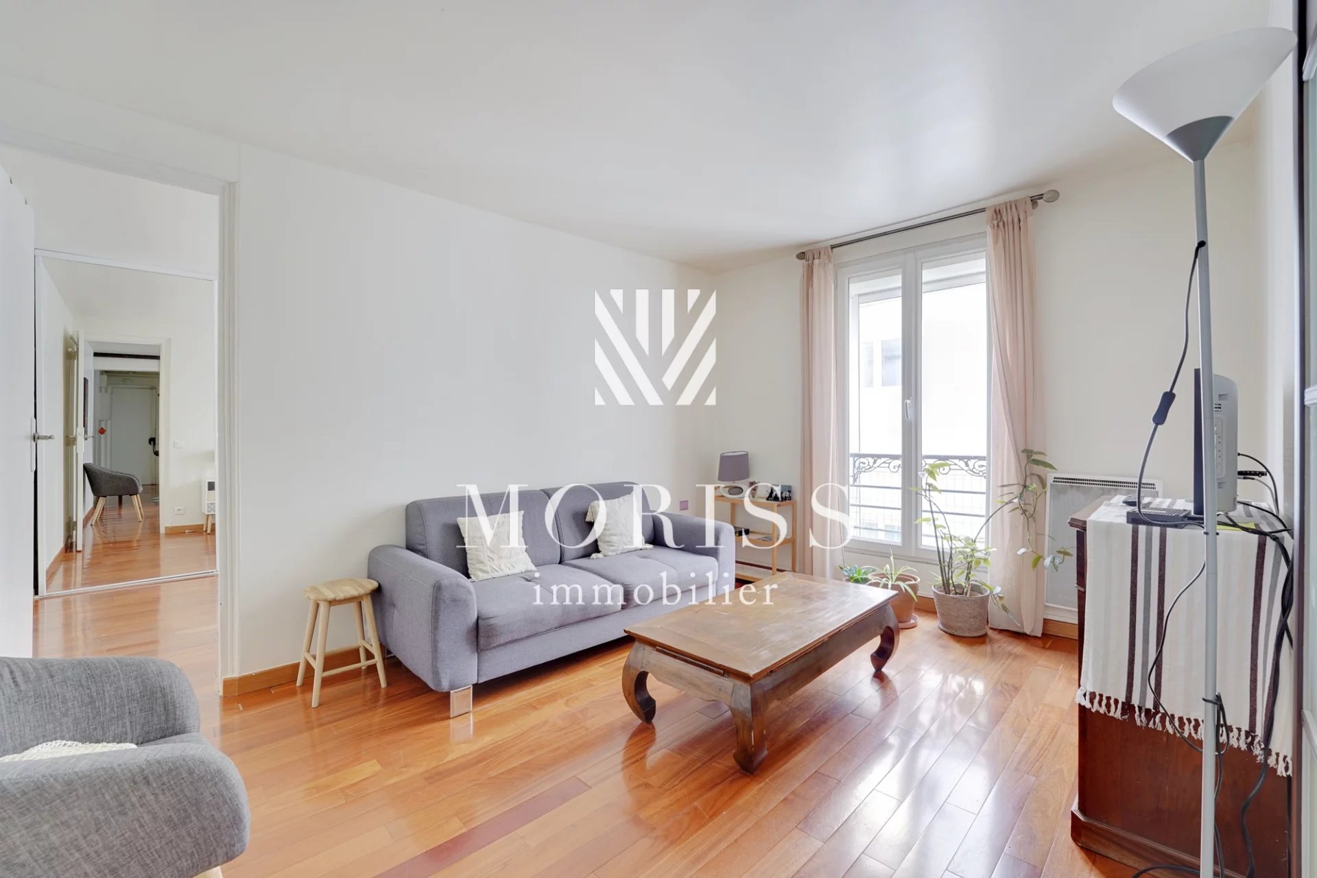 APPARTEMENT DEUX PIÈCES - CANAL ST MARTIN - 75010 PARIS - Image Array