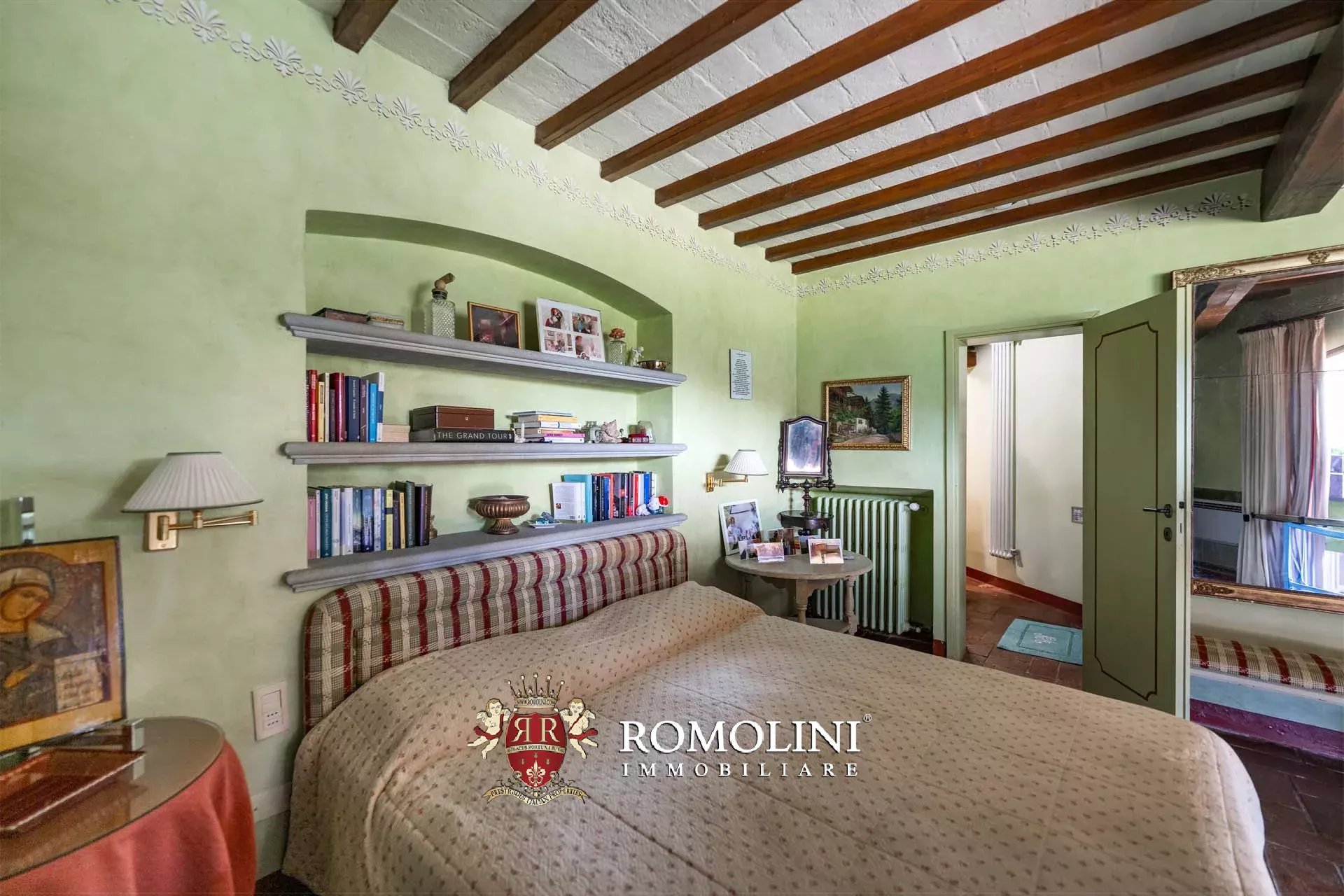 10 Bedroom Villa/Townhouse's Image 70