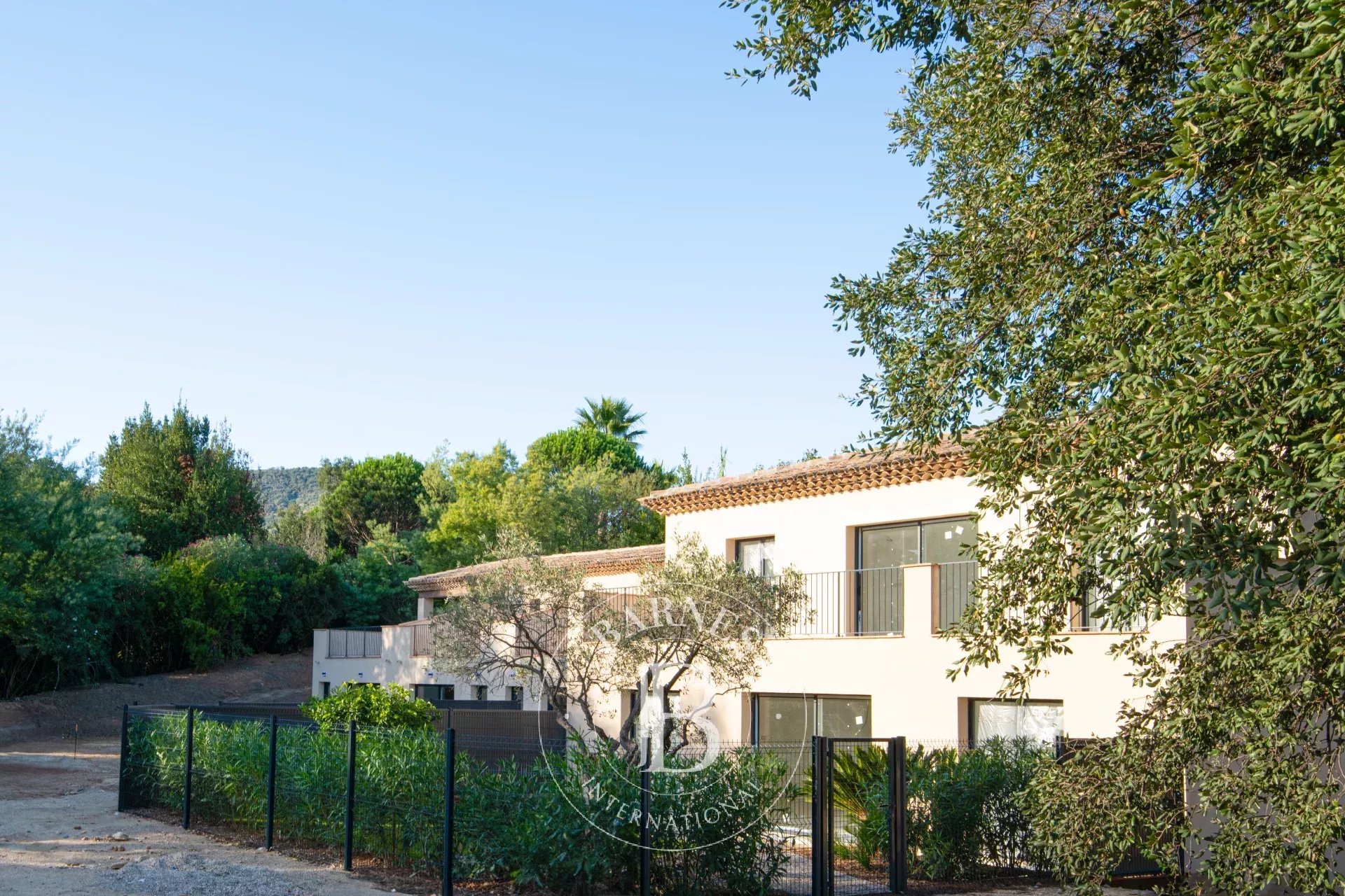 Daire Grimaud - picture 11