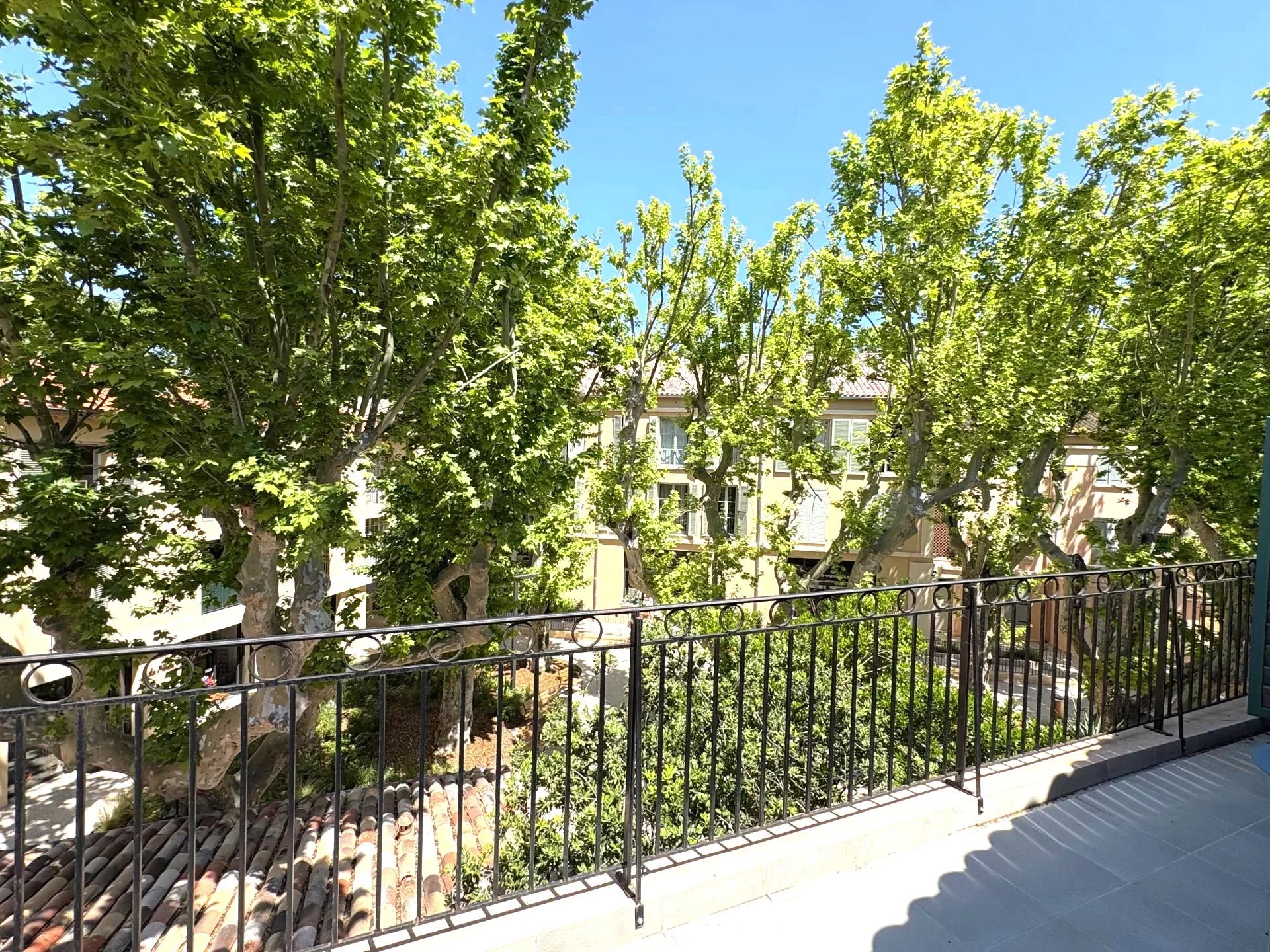 Agence immobilière de Ellington International
