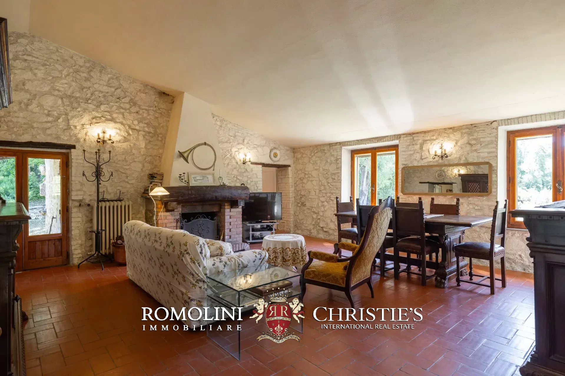 3 Bedroom Villa/Townhouse's Image 33