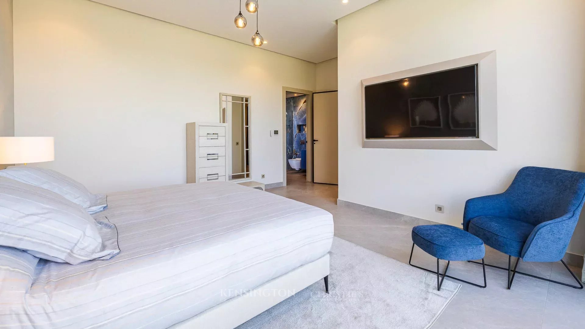 8 Bedroom Villa/Townhouse's Image 71