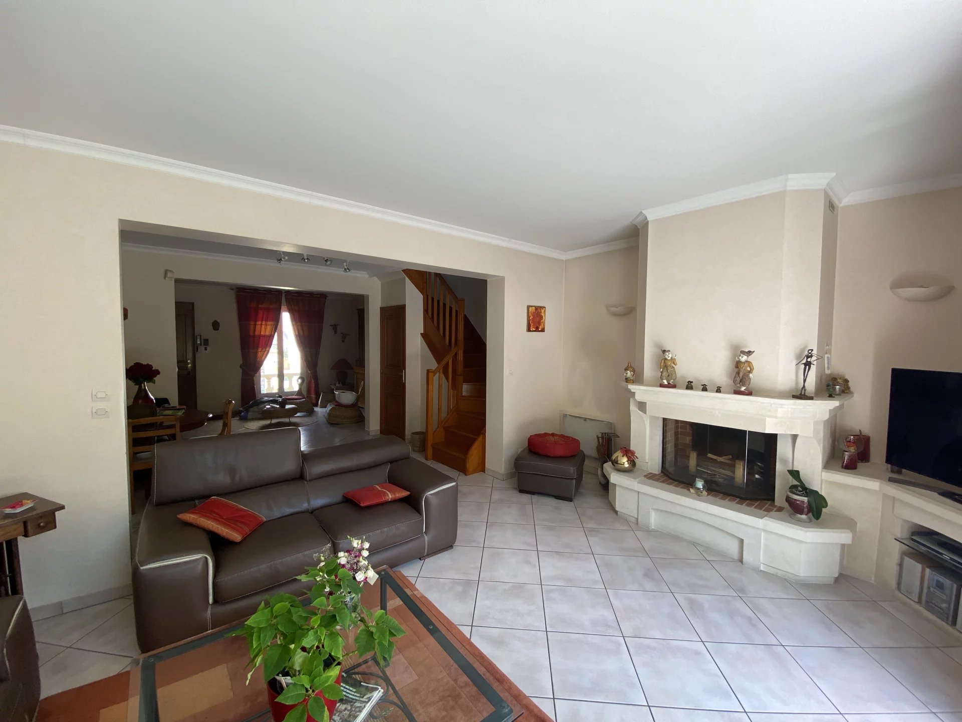 Maison spacieuse à Nogent-sur-Marne - Image 1