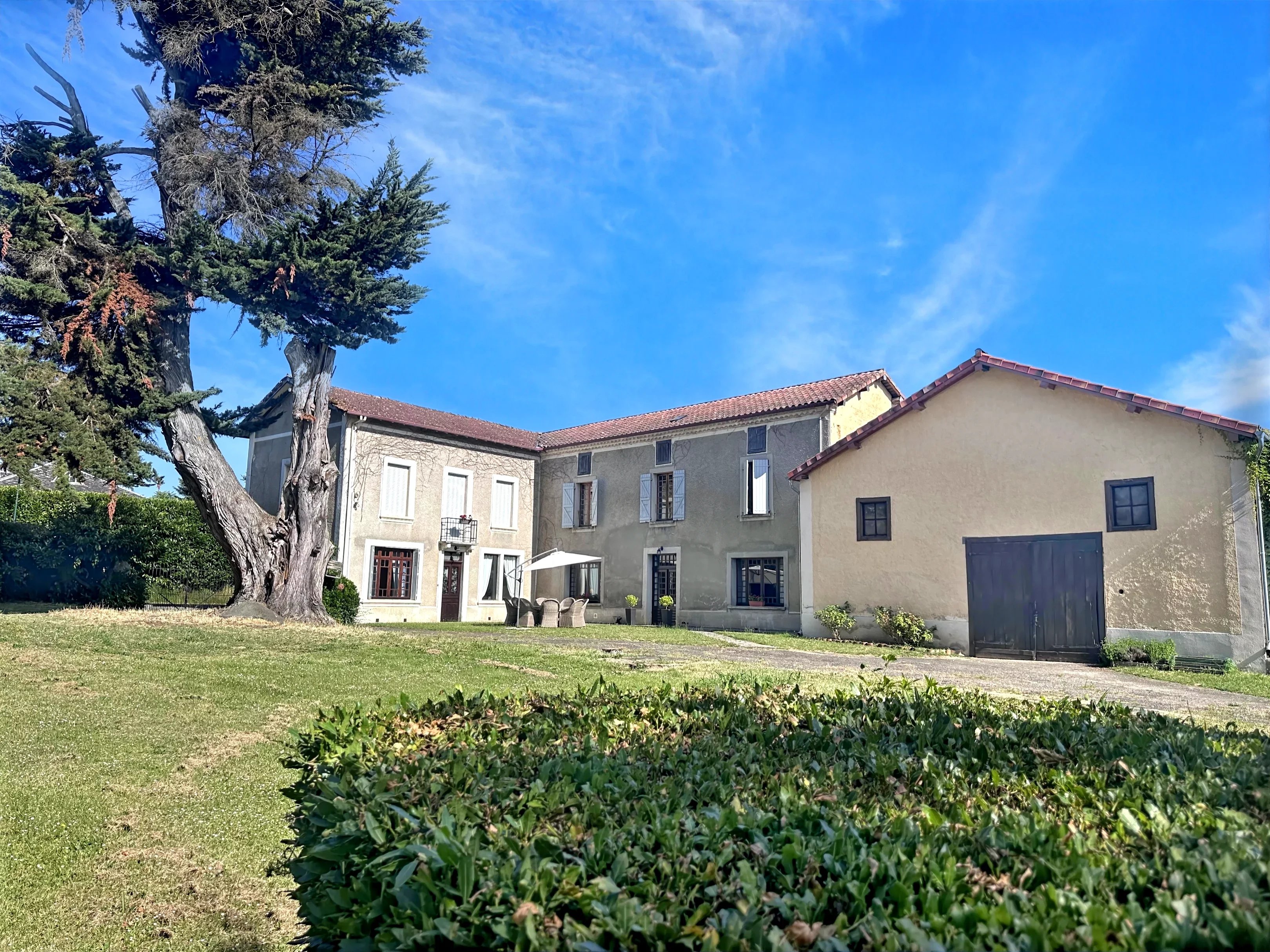 Maison de village à vendre Miélan, Gers