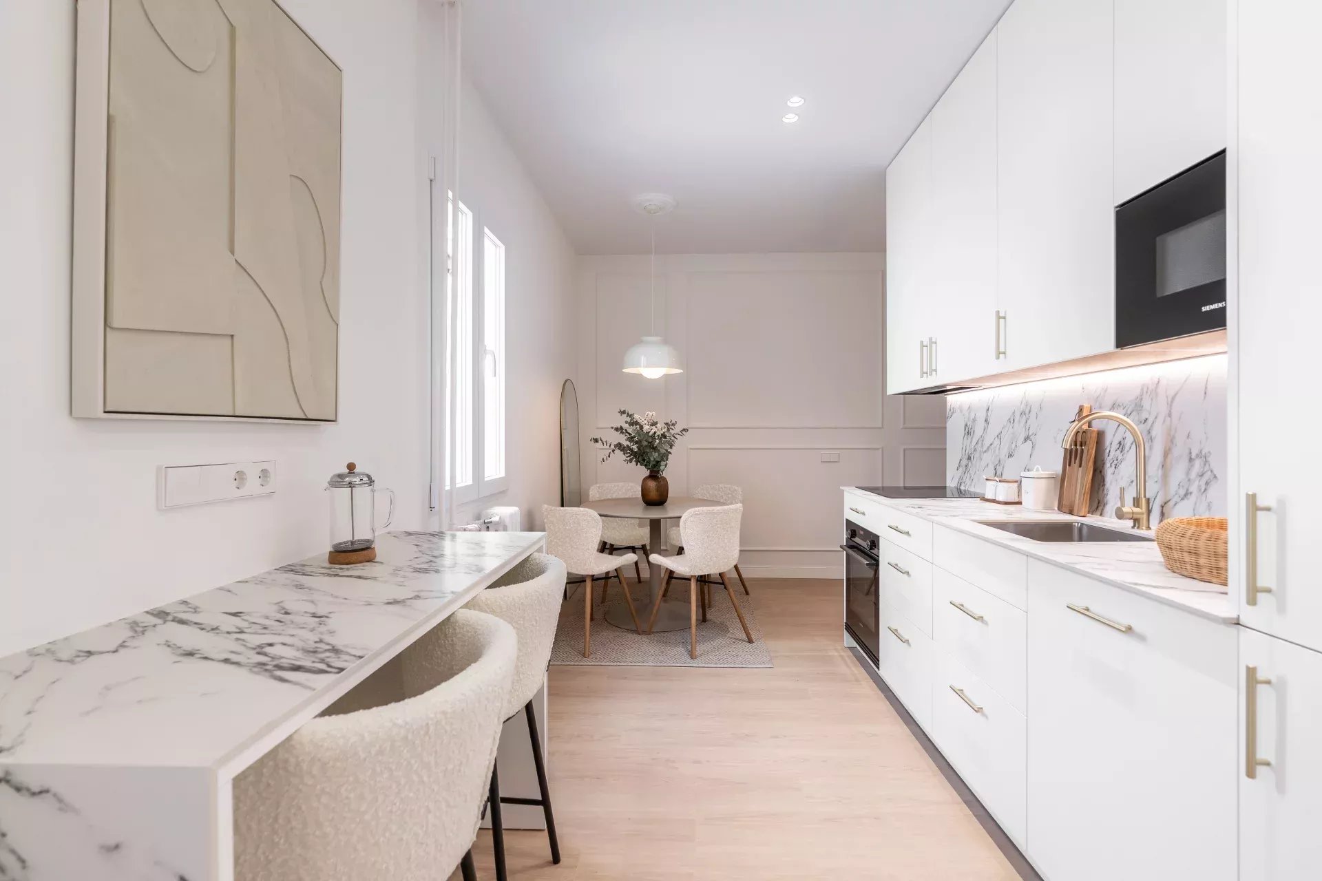 Design Japonais-Nordique avec Lumière Naturelle à Lista - picture 22