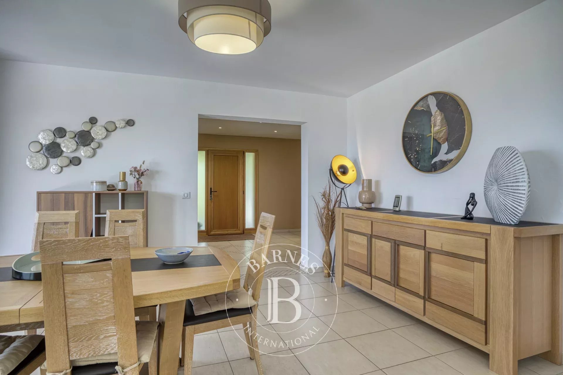 Ev Cranves-Sales - picture 4