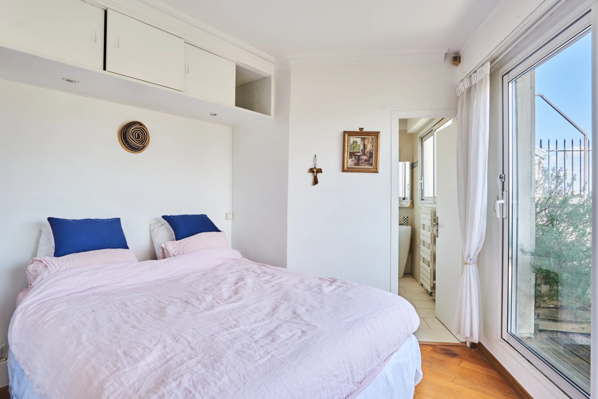 2 Bedroom Apartment/Flat's Image 5