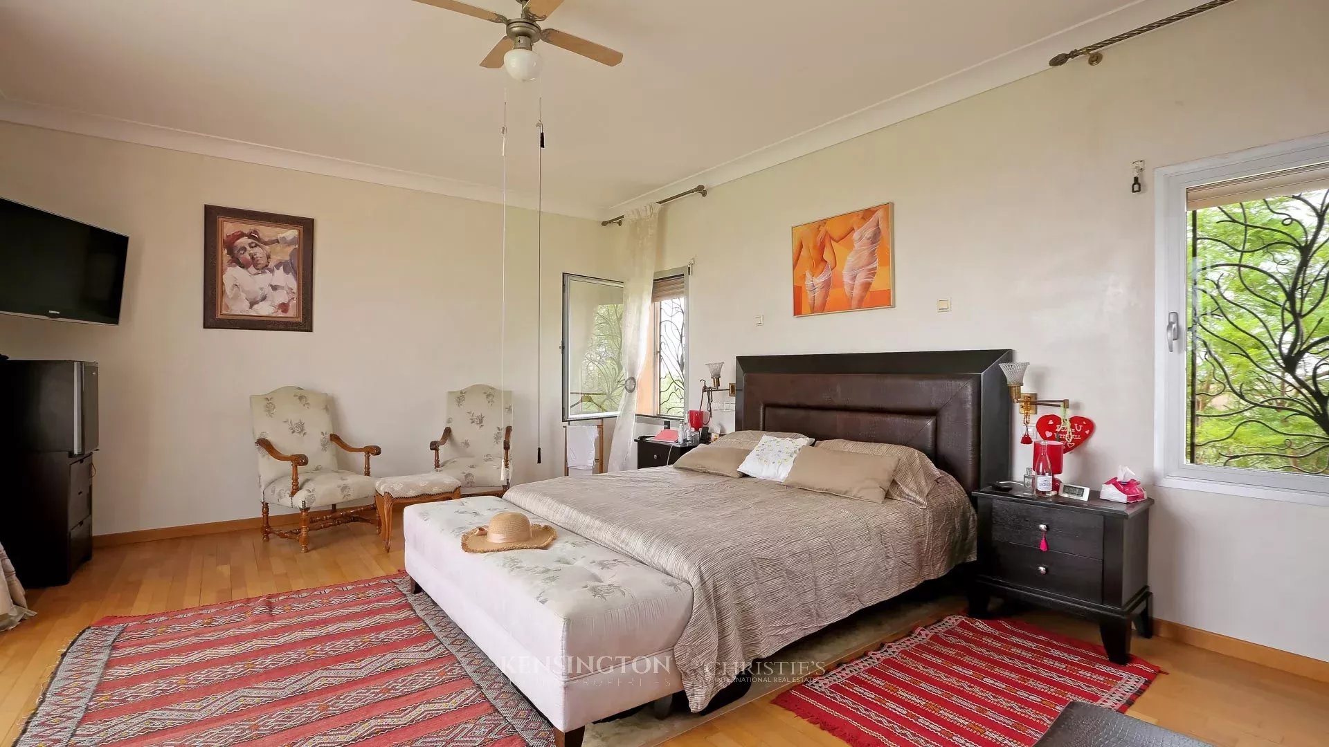 4 Bedroom Villa/Townhouse's Image 16