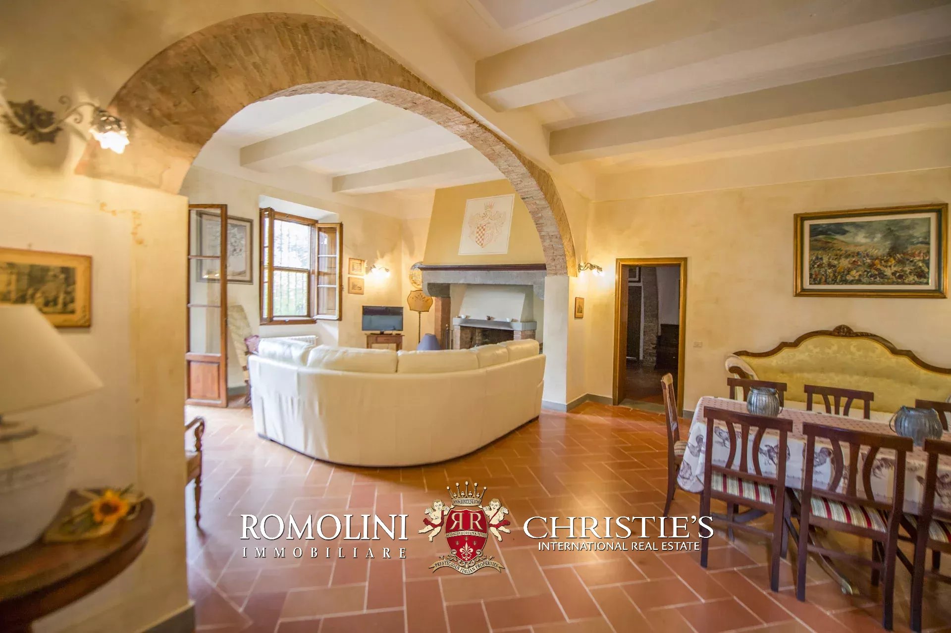 17 Bedroom Vineyard's Image 64