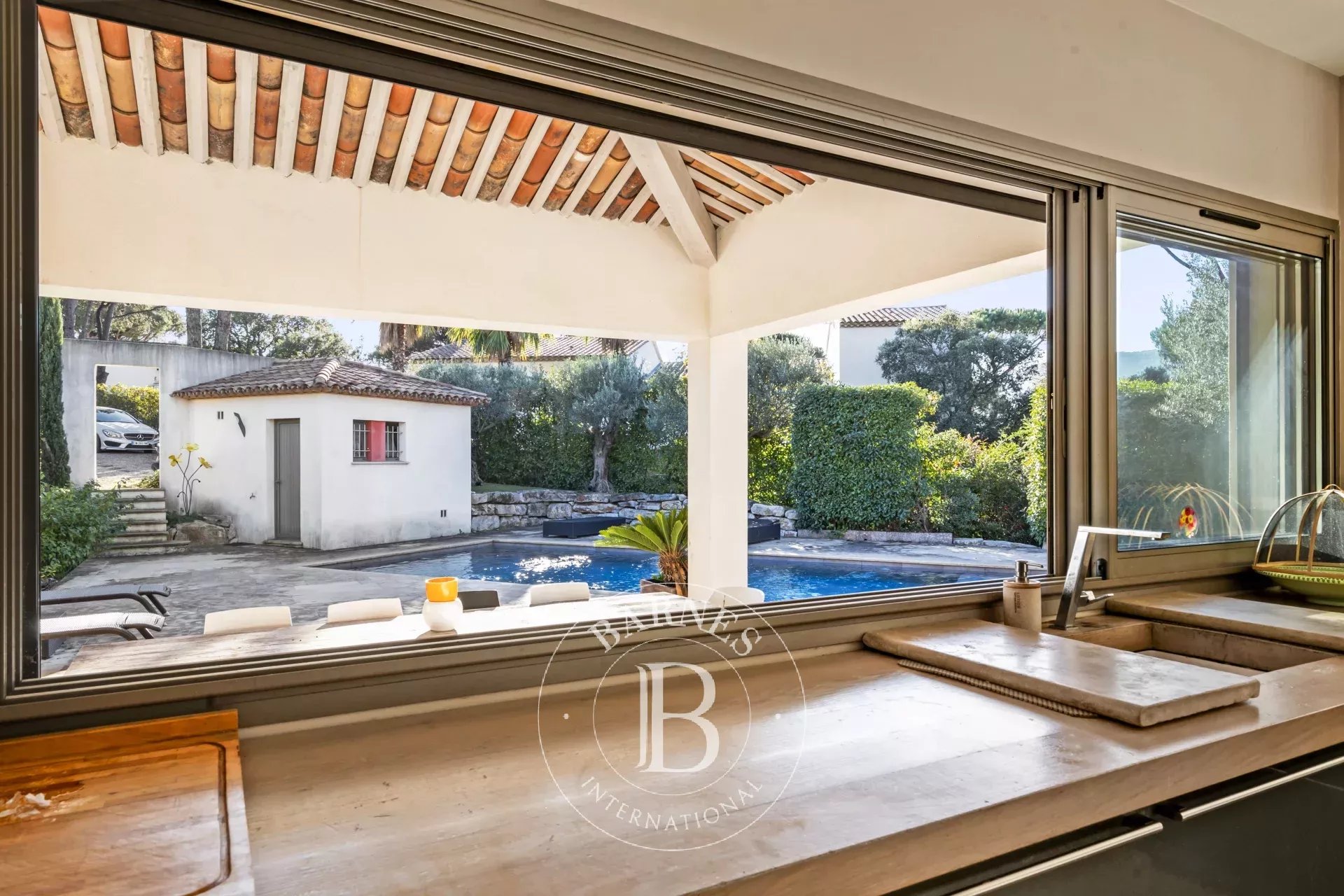 Villa Sainte-Maxime - picture 5