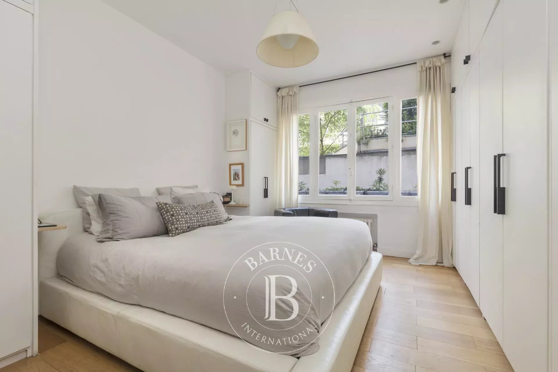 Daire Paris 8ème - picture 7