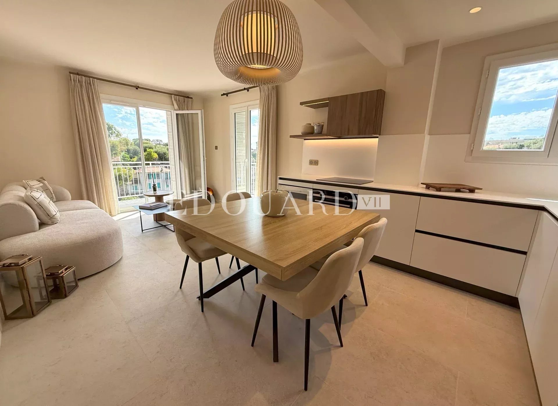Agence immobilière de Edouard VII Immobilier