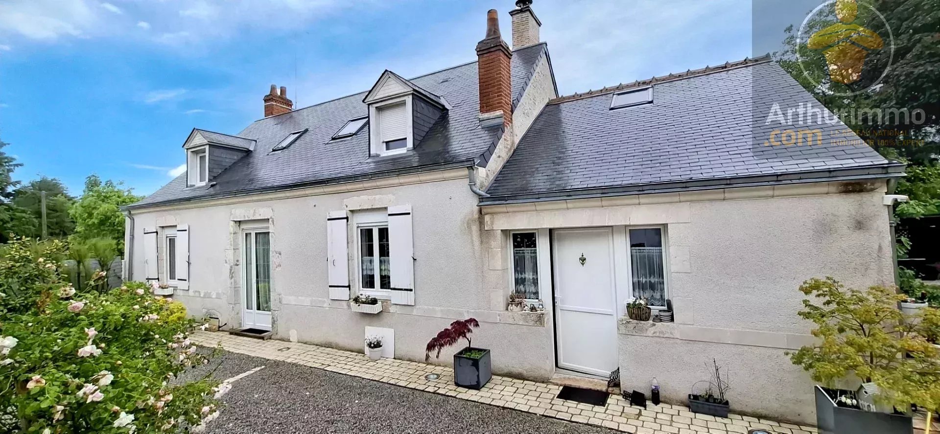 Ensemble immobilier à Avaray — photo 6