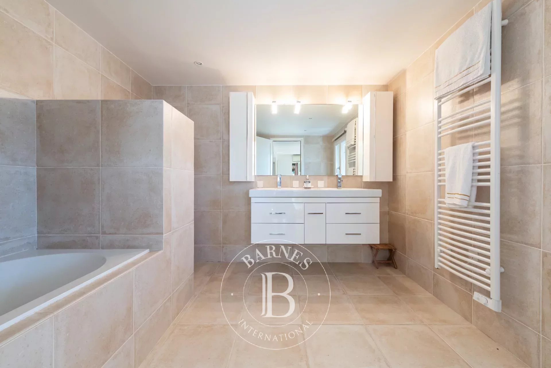 Villa Opio - picture 18