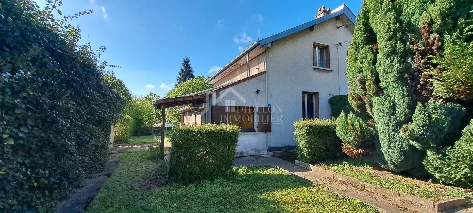 Agence immobilière de 