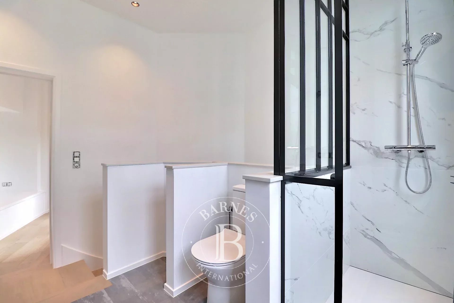 Daire Ixelles - picture 15