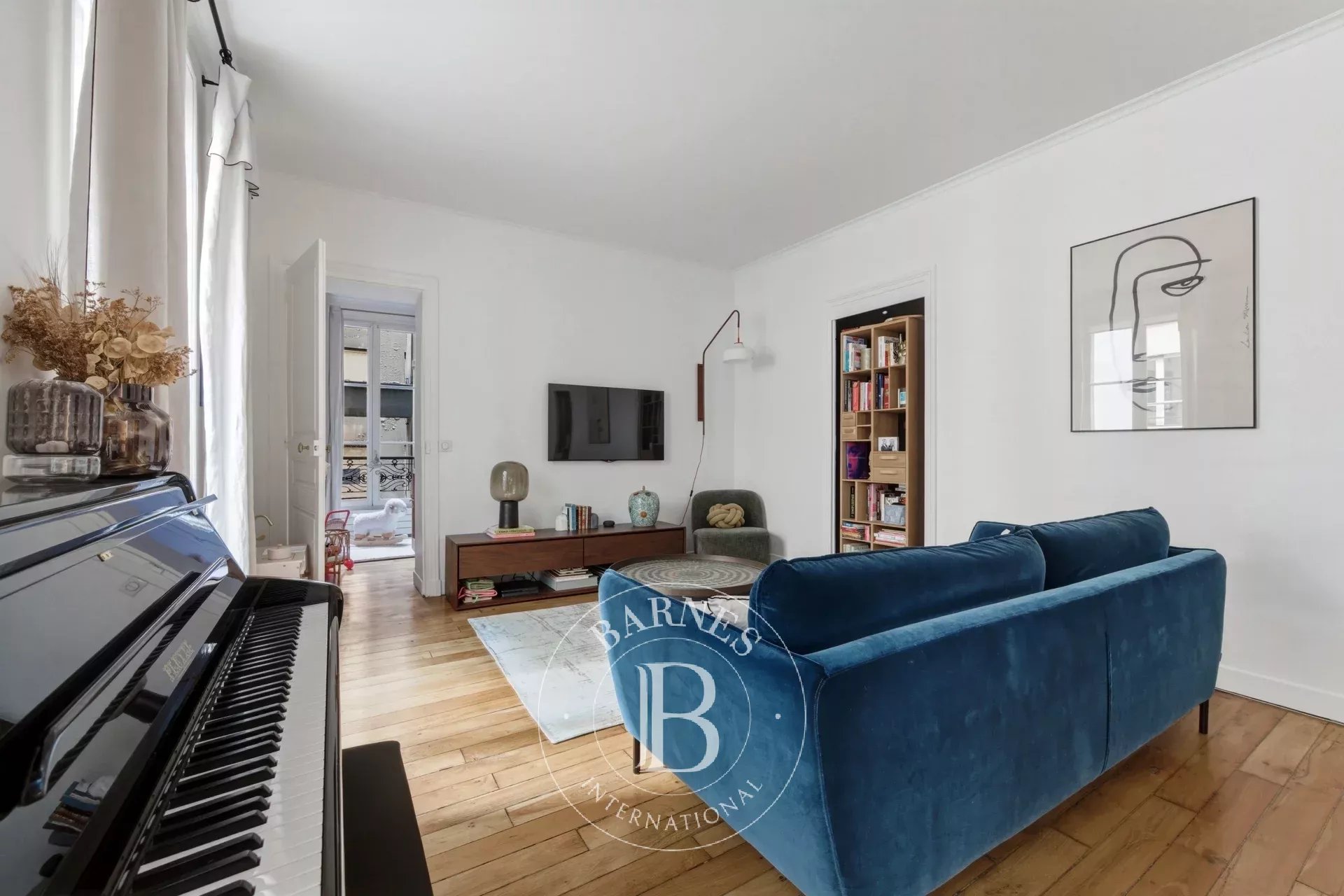 Paris  - Apartment 2 Bedrooms - picture 4