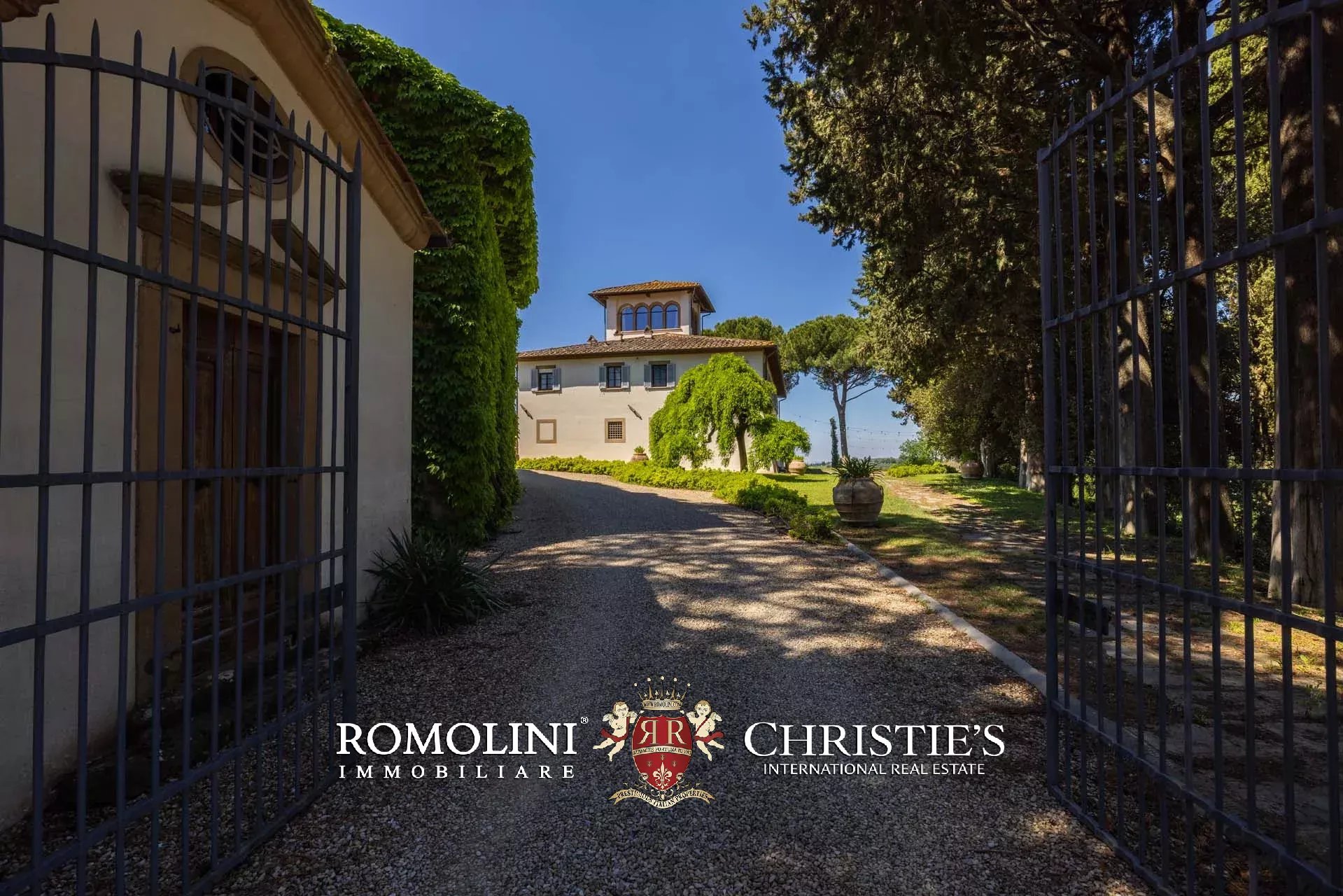 37 Bedroom Villa/Townhouse's Image 113