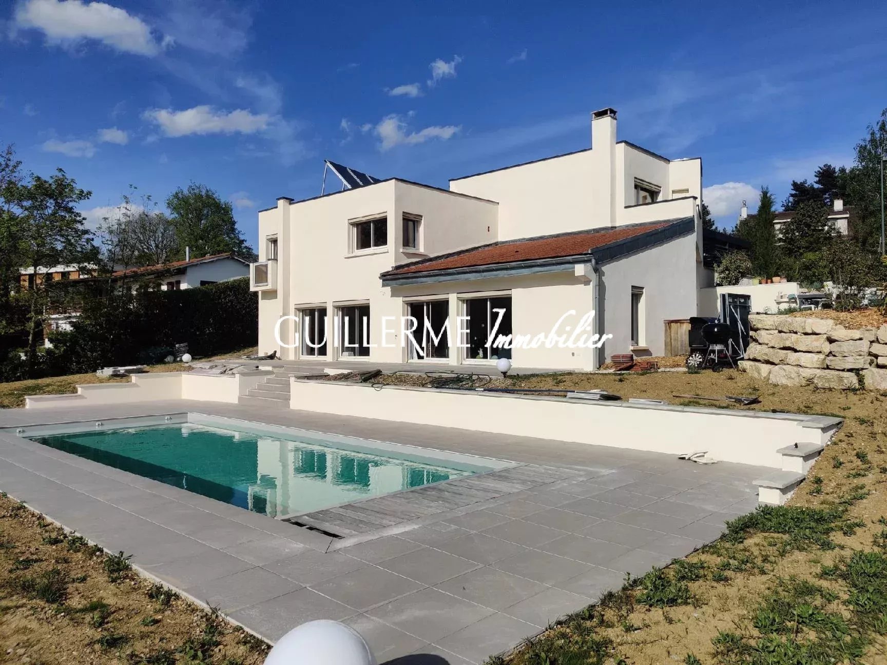MAISON CONTEMPORAINE