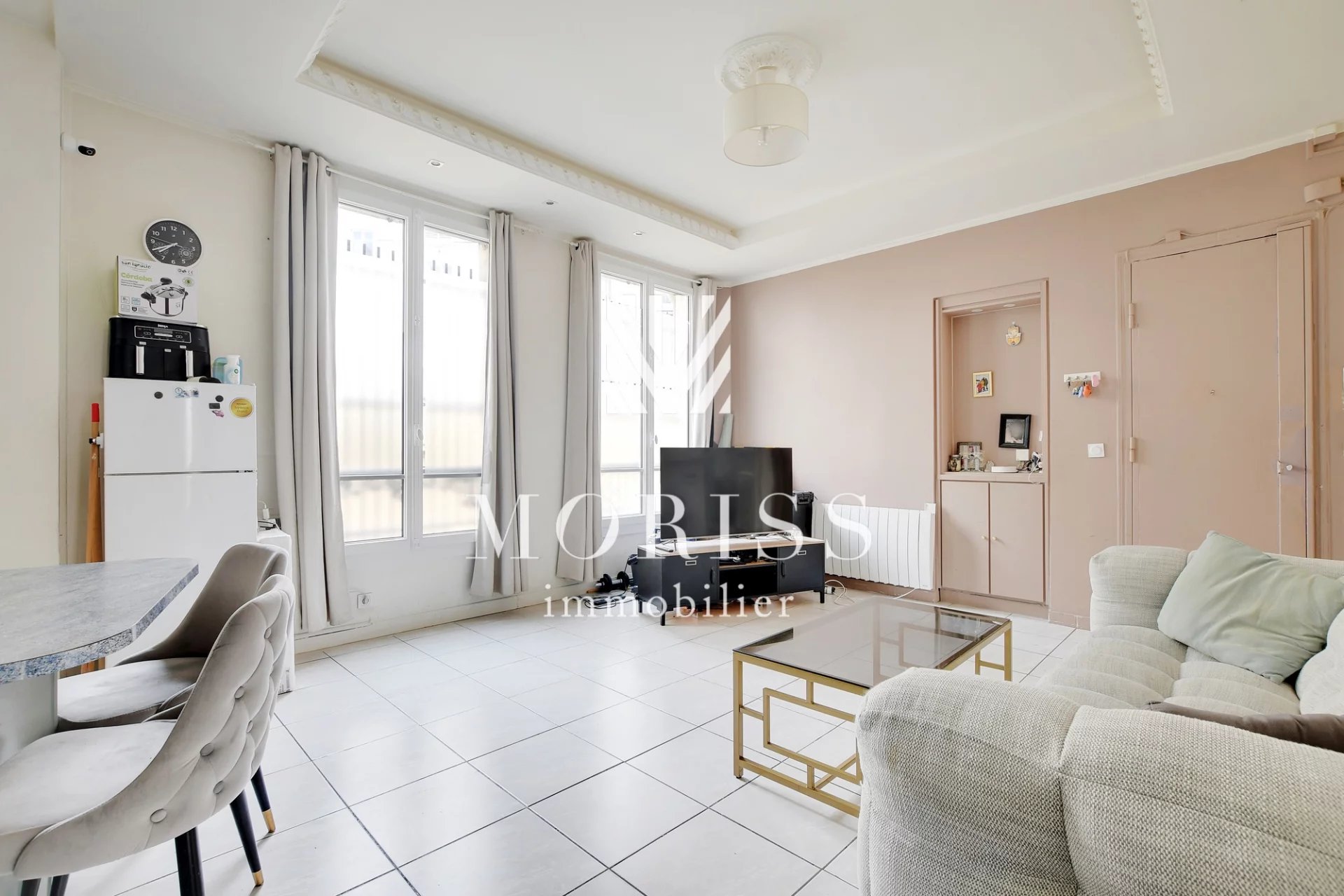 APPARTEMENT TROIS PIÈCES - RUE SIMART - 75018 PARIS - Image Array