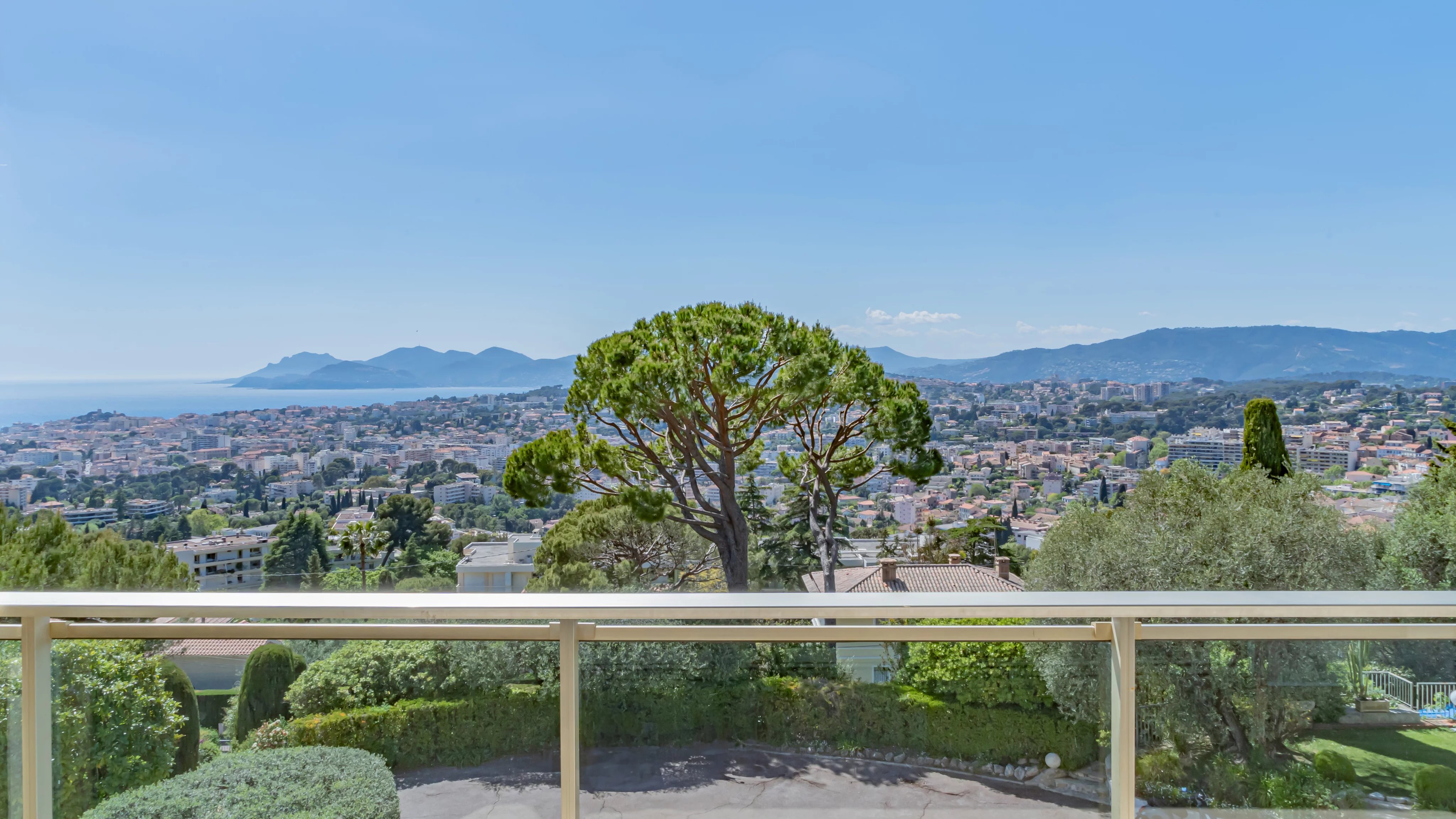 Très bel appartement - vue mer panoramique
