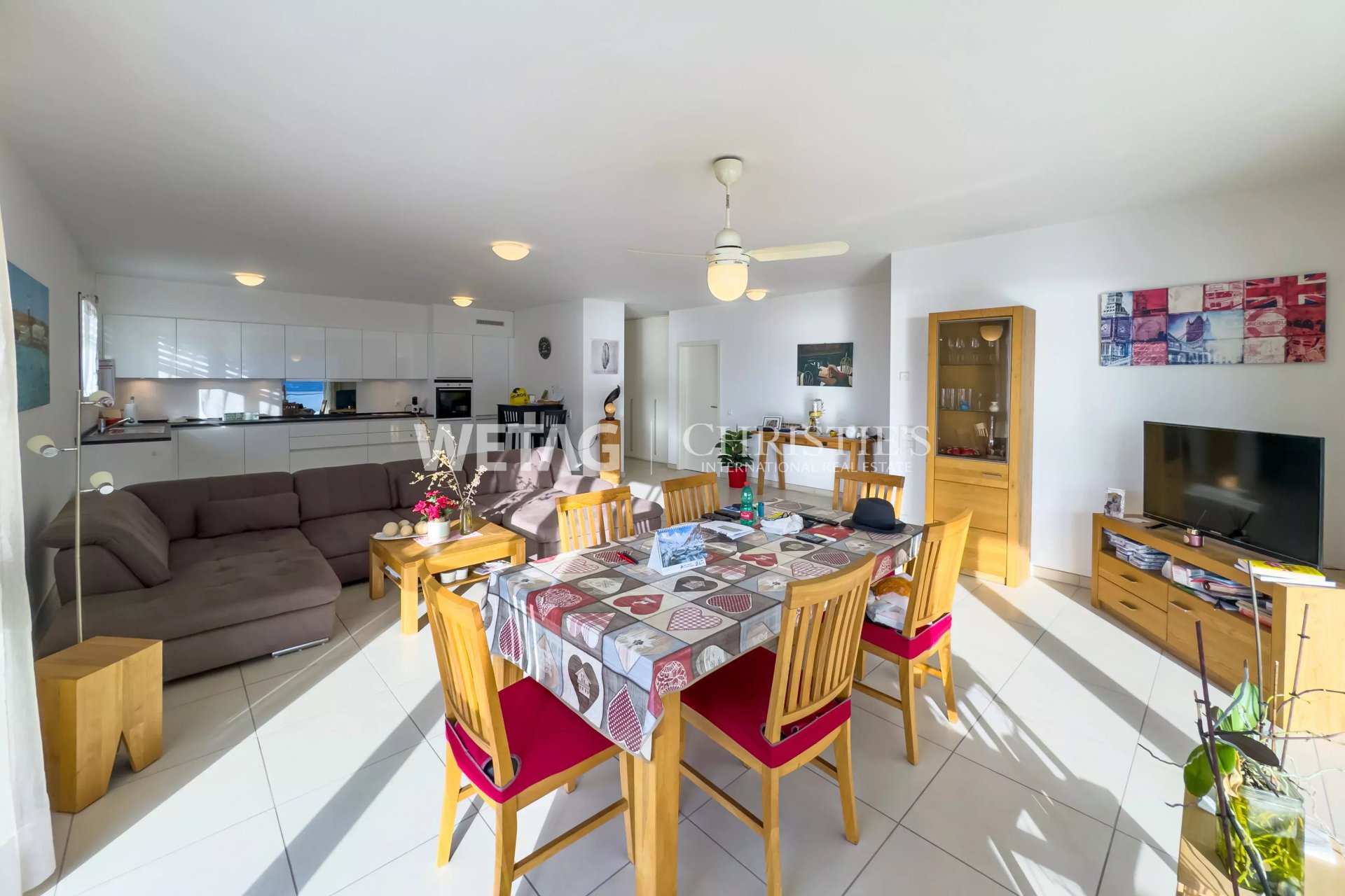 3 Bedroom Apartment/Flat's Image 5