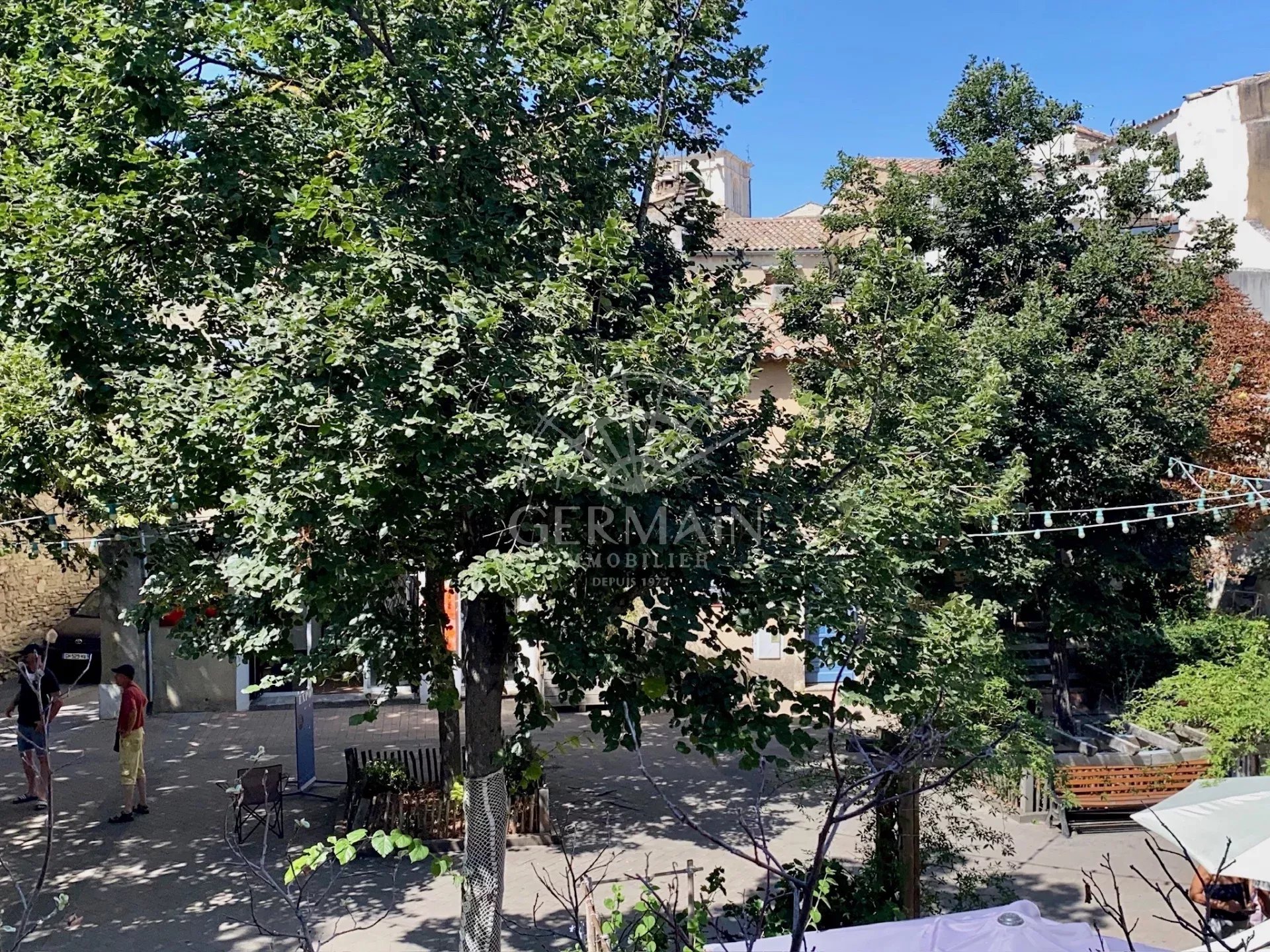 Agence immobilière de 