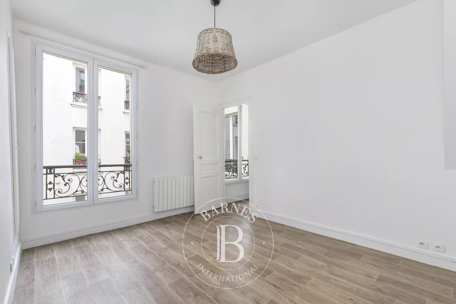 Daire Paris 9ème - picture 4