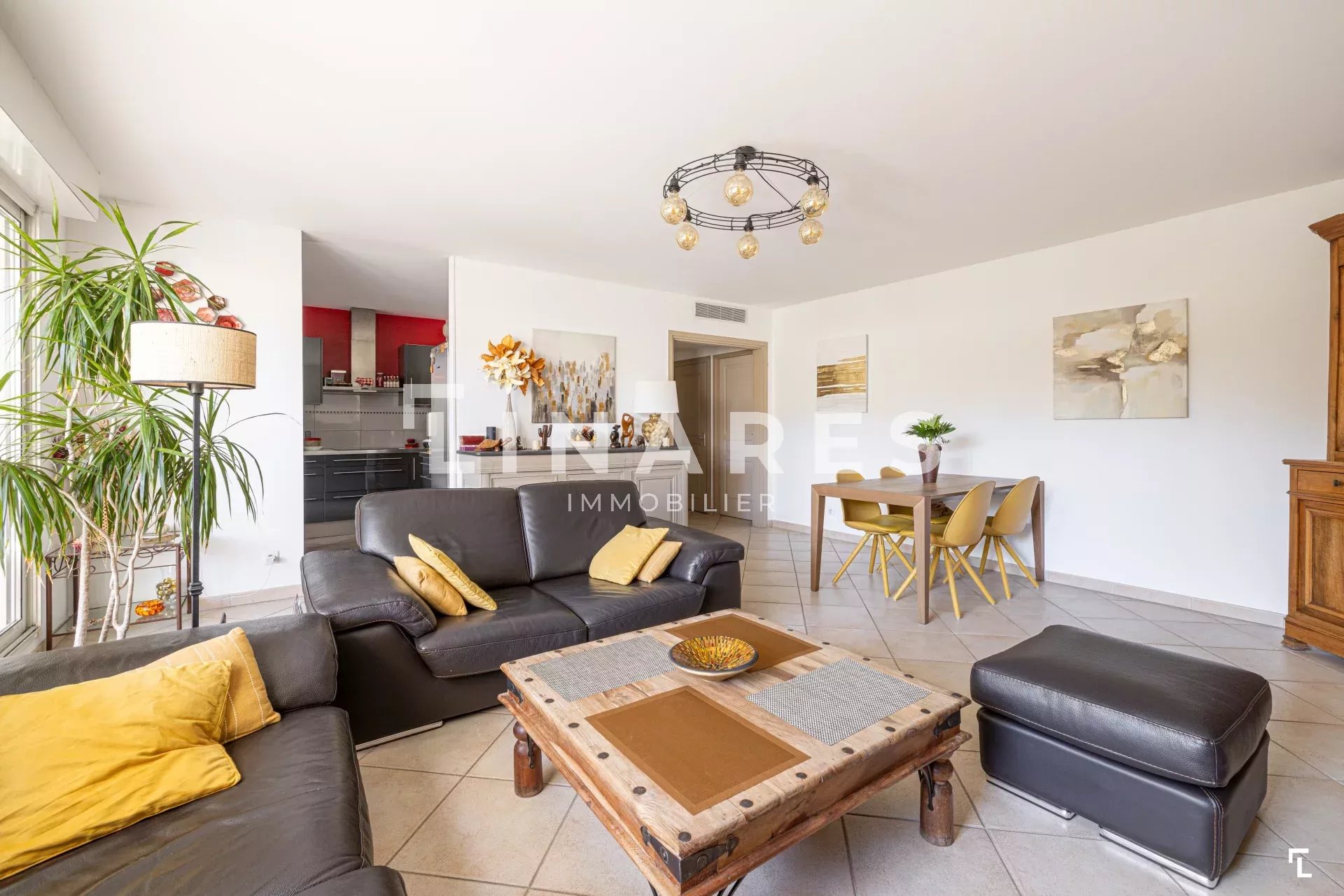 FLORIDA SPIRIT - Appartement T5 de 127 m2  - Terrasse  - Jardin - 13008 SAINTE ANNE