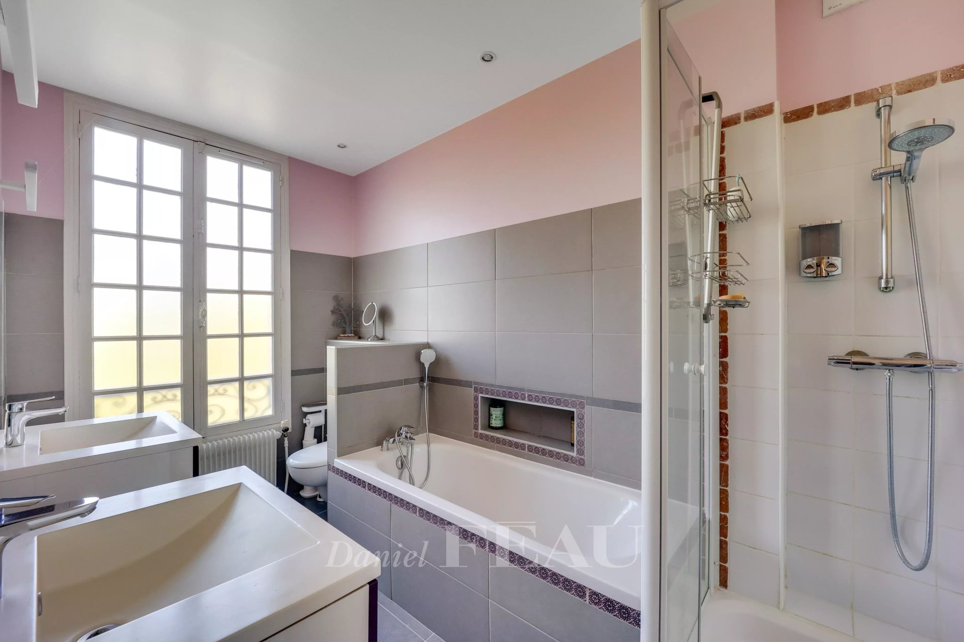 4 Bedroom Villa/Townhouse's Image 9