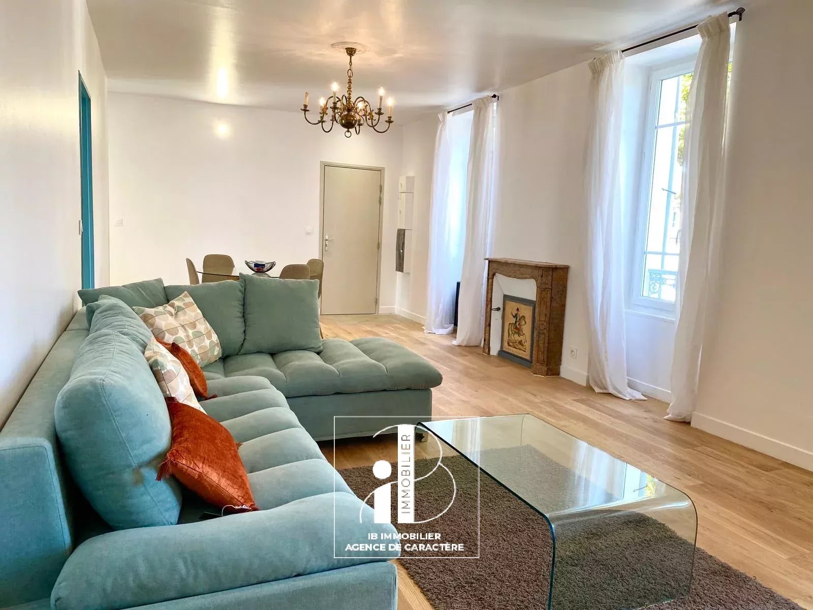 DOWNTOWN FONTAINEBLEAU - FURNISHED T3 APARTMENT