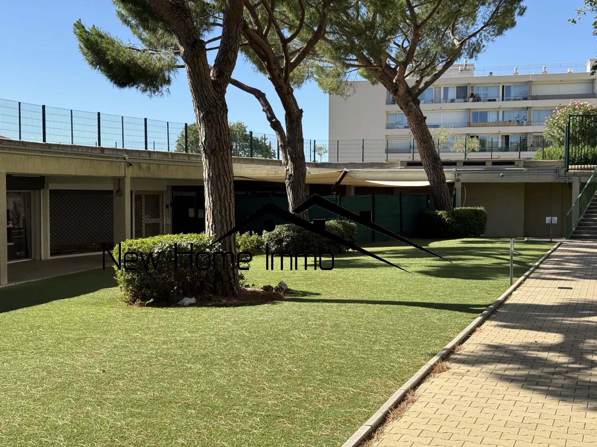 Agence immobilière de 