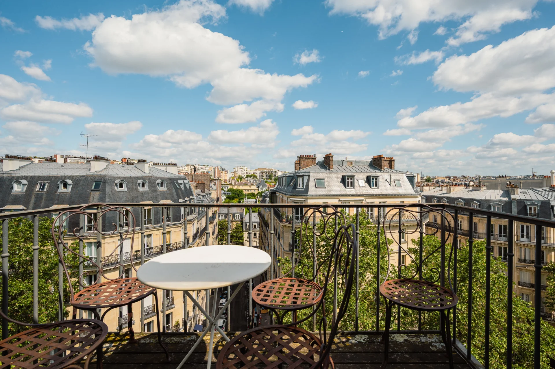 Paris 16e - VILLAGE D'AUTEUIL
