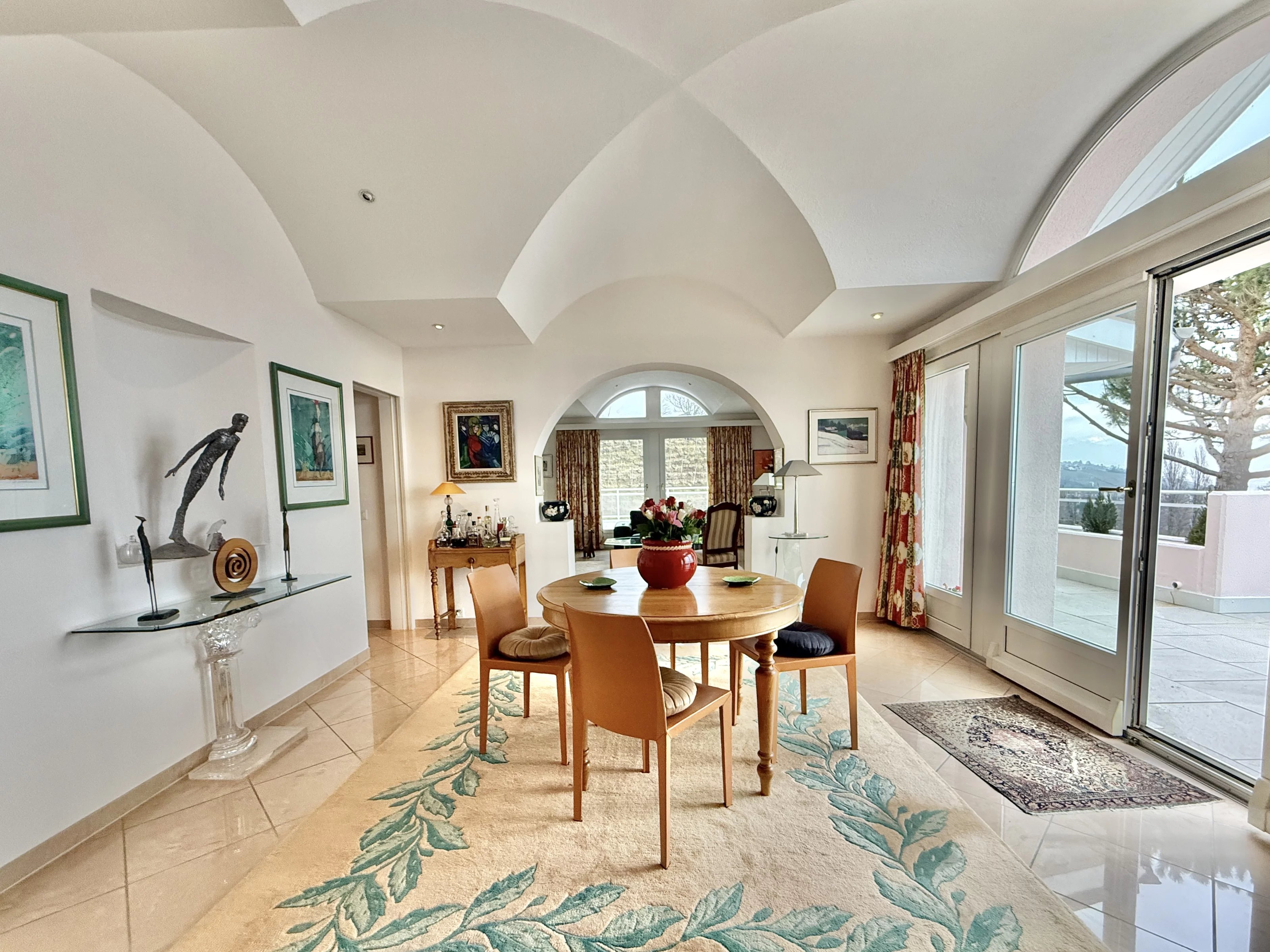 Prestigieuse Propriété d’Architecte avec Vue Panoramique