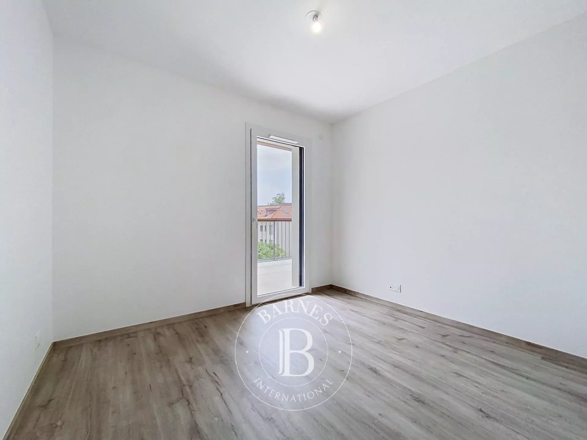 Évian-les-Bains  - Appartement 4 Pi&egrave;ces 3 Chambres - picture 4