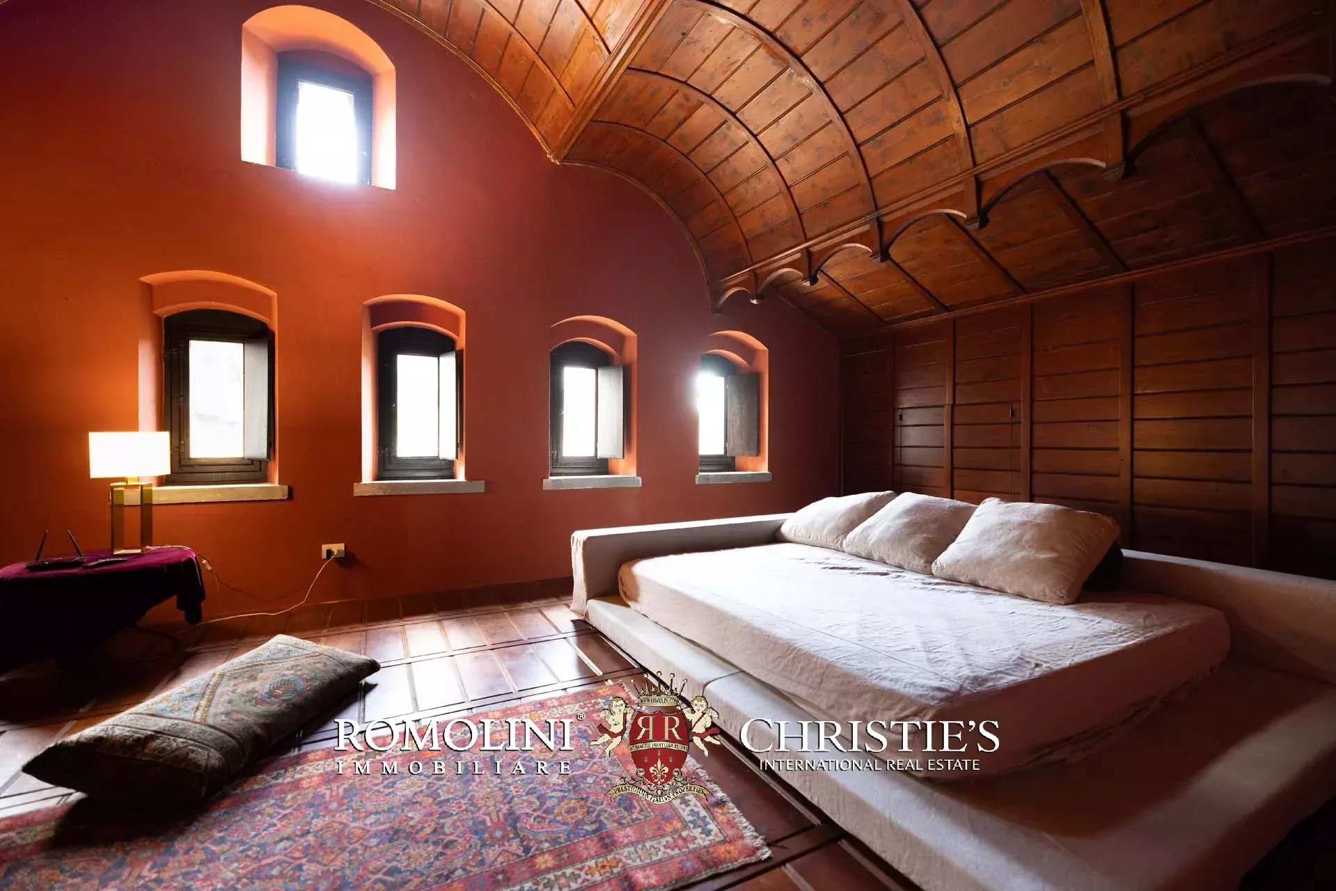 35 Bedroom Chateau's Image 67