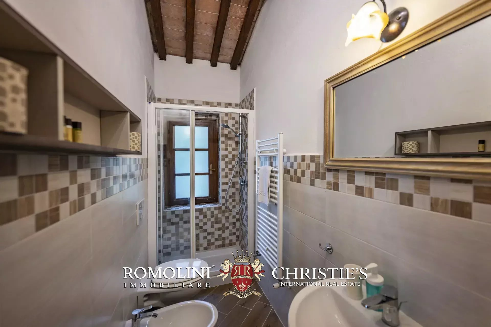 24 Bedroom Villa/Townhouse's Image 64