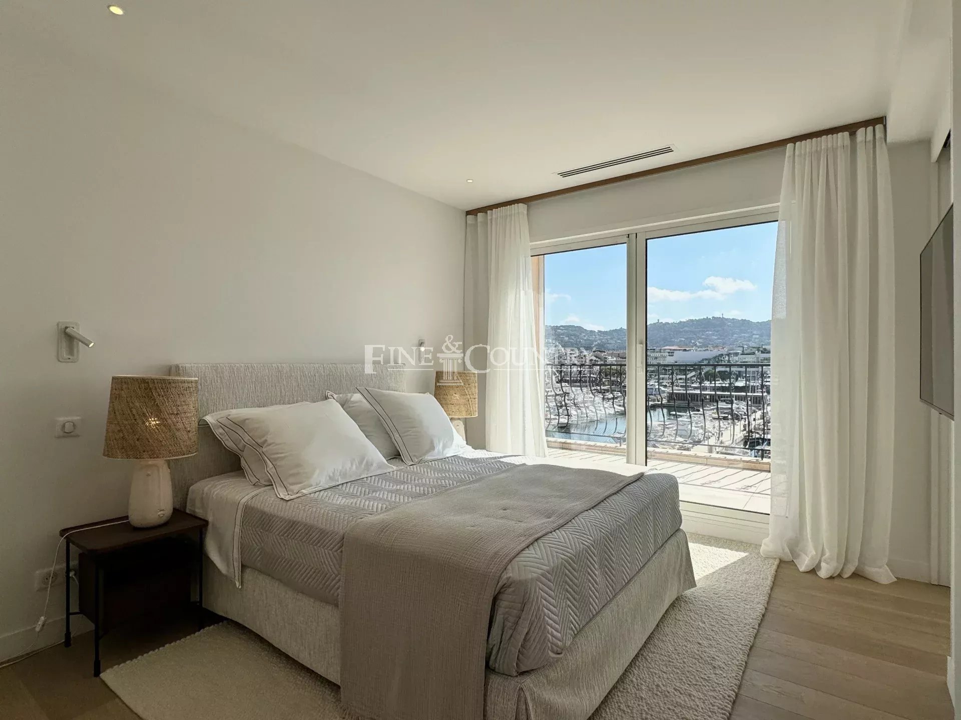 Photo of Penthouse for Sale in Cannes with Sea View