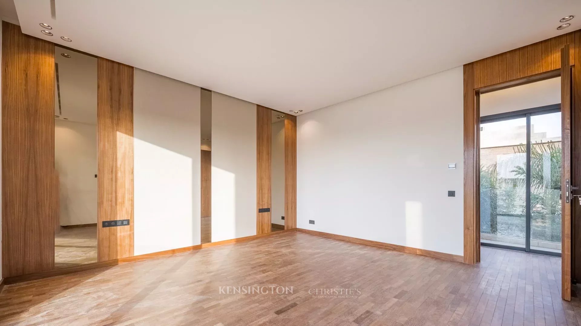 5 Bedroom Villa/Townhouse's Image 19