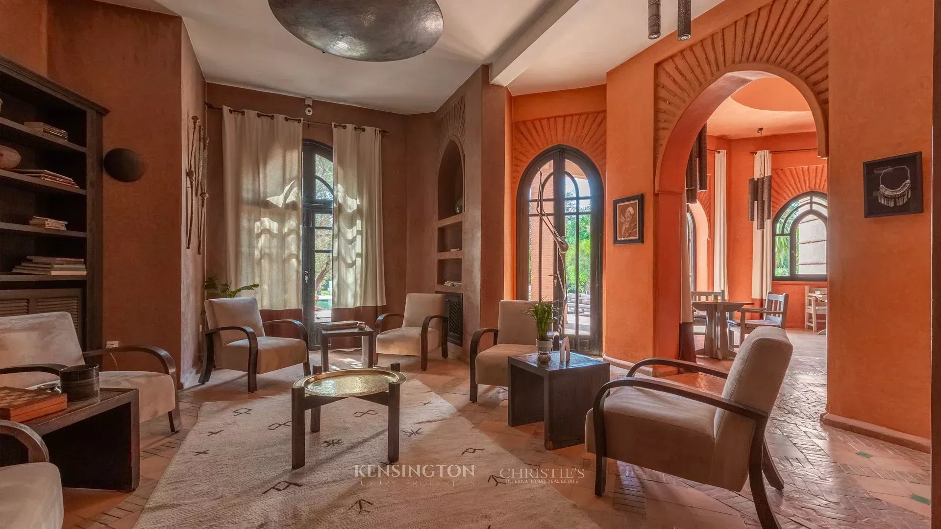 11 Bedroom Villa/Townhouse's Image 27