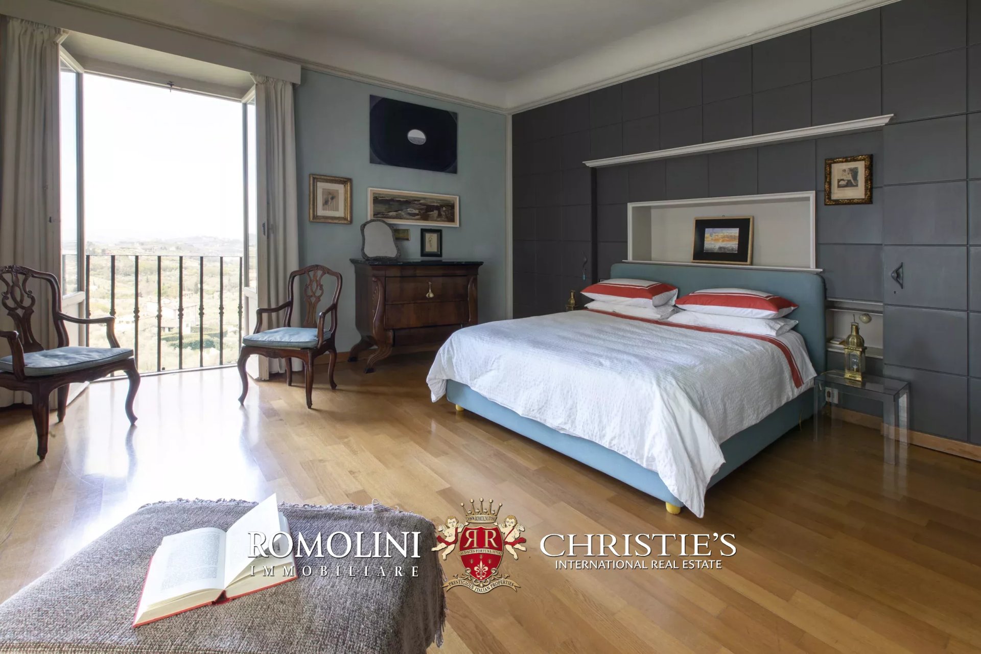 7 Bedroom Villa/Townhouse's Image 33